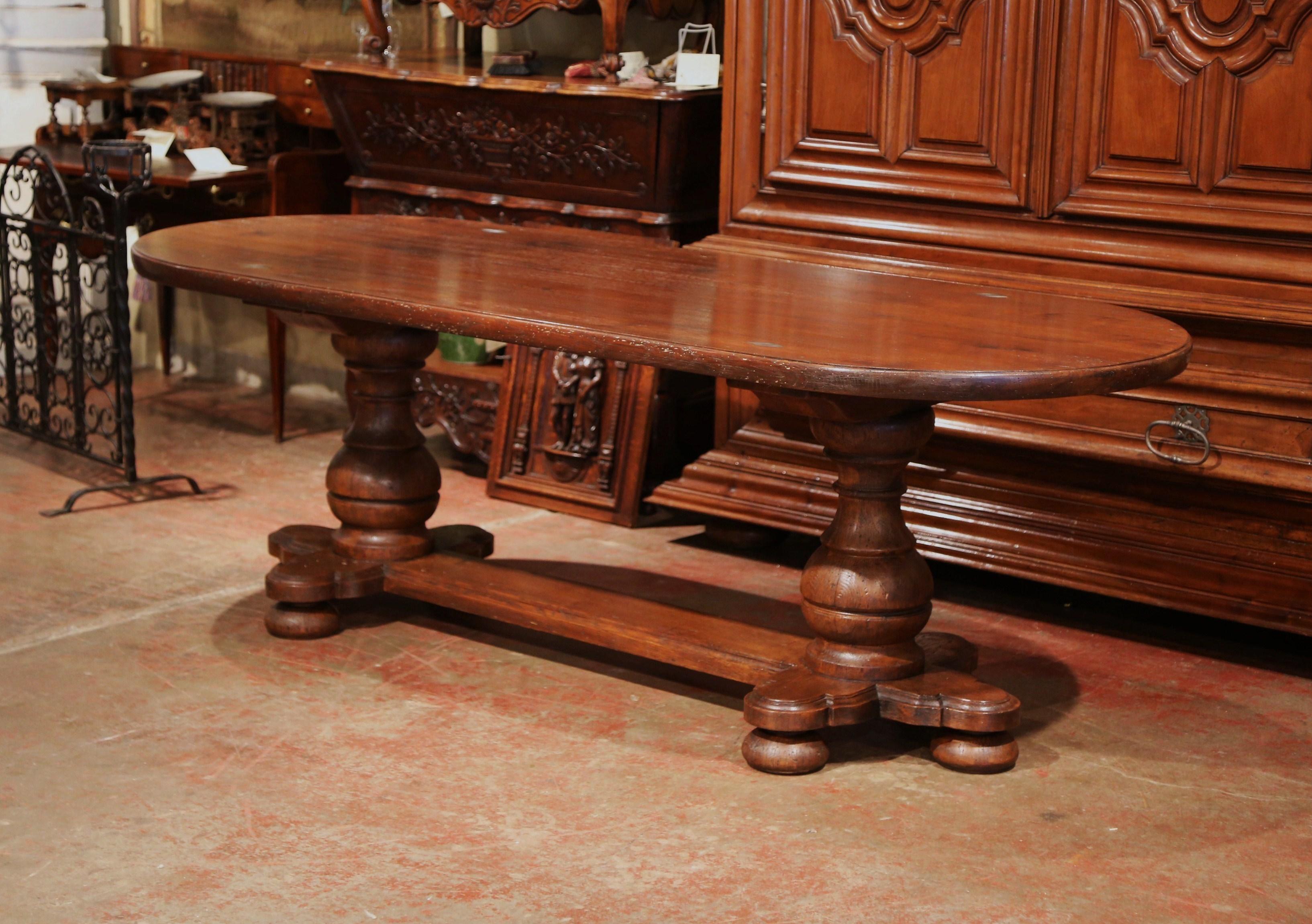 Mid-20th Century French Louis XIII Carved Oak Oval Farm Table with Stretcher 2