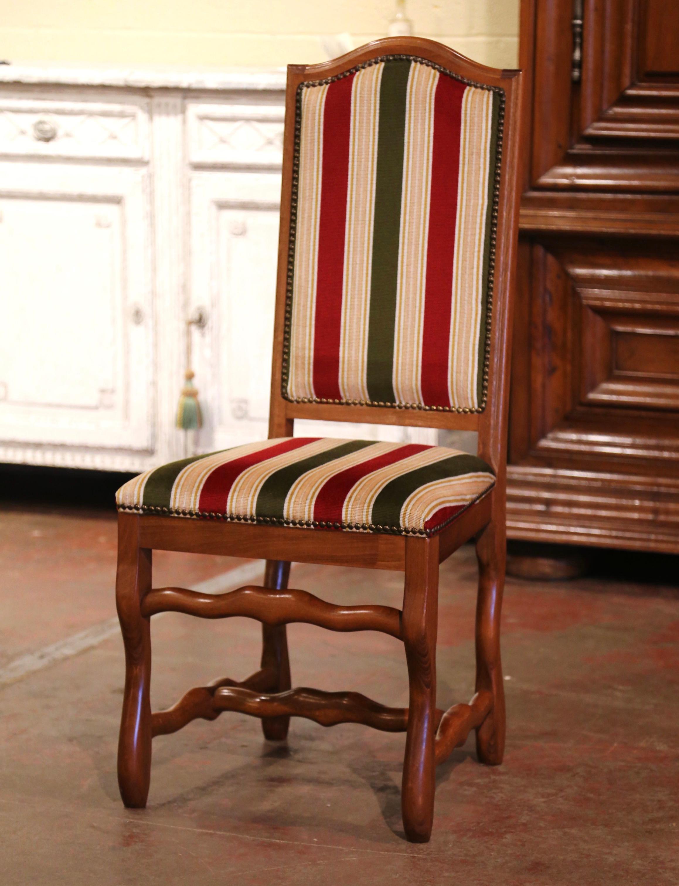 Mid-20th Century French Louis XIII Carved Sheep Bone Dining Chairs, Set of Six For Sale 4