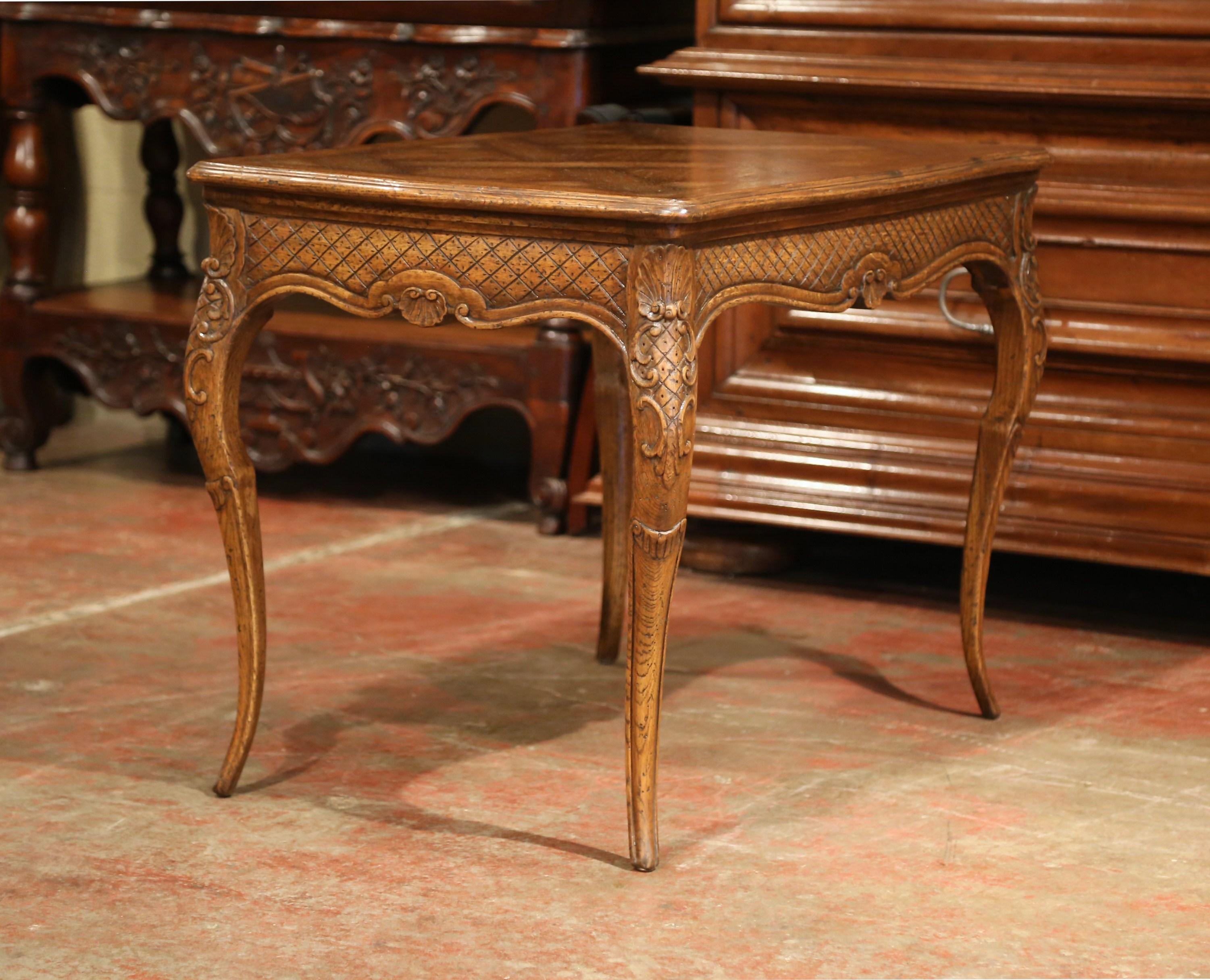 Midcentury French Louis XV Carved Oak Side Table with Inlay Parquetry Decor For Sale 2