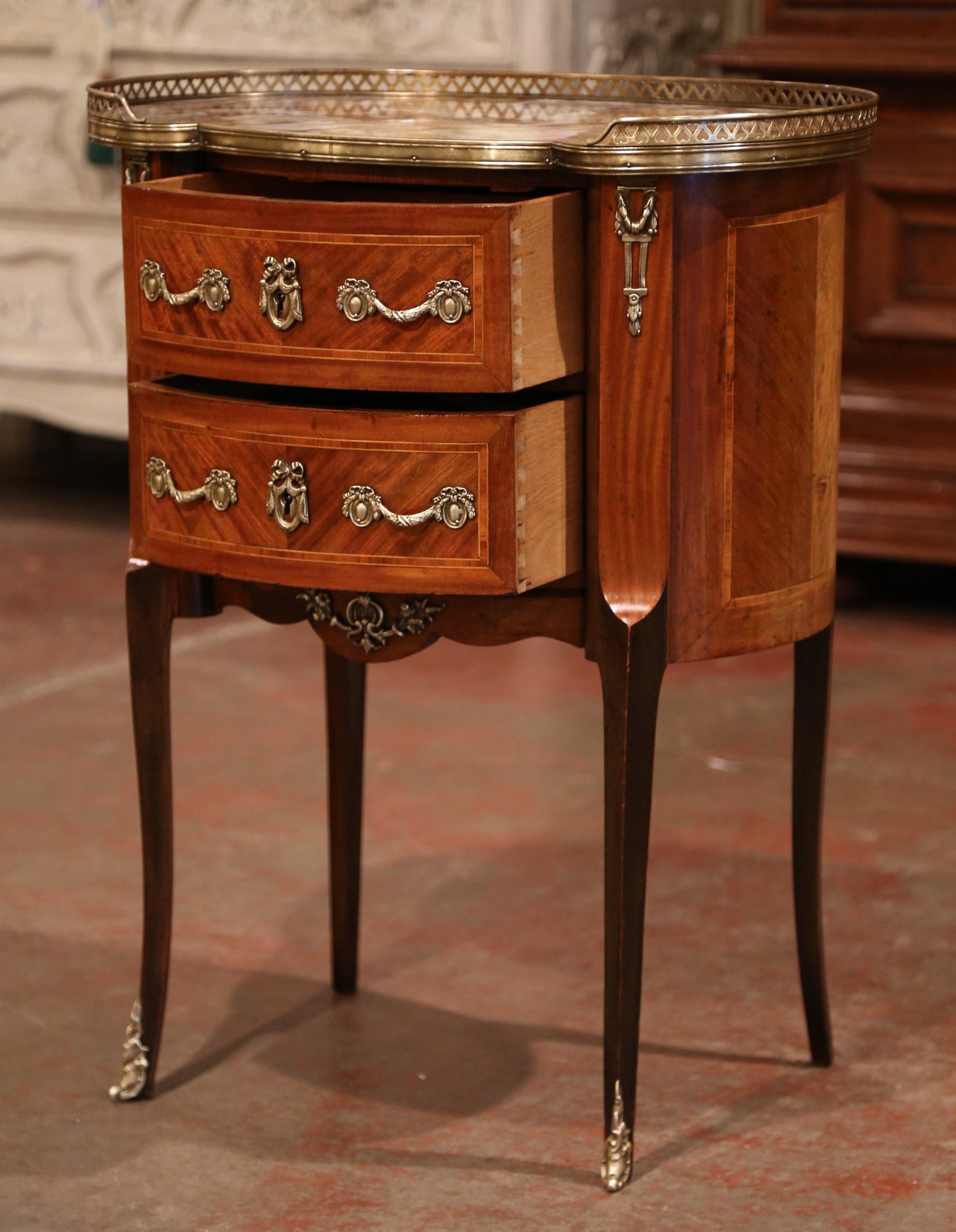 Mid-20th Century French Louis XV Walnut Commode Chest of Drawers with Marble Top 2