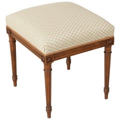 Mid-20th Century French Louis XVI Style Walnut Banquette, Bench, or Vanity Stool