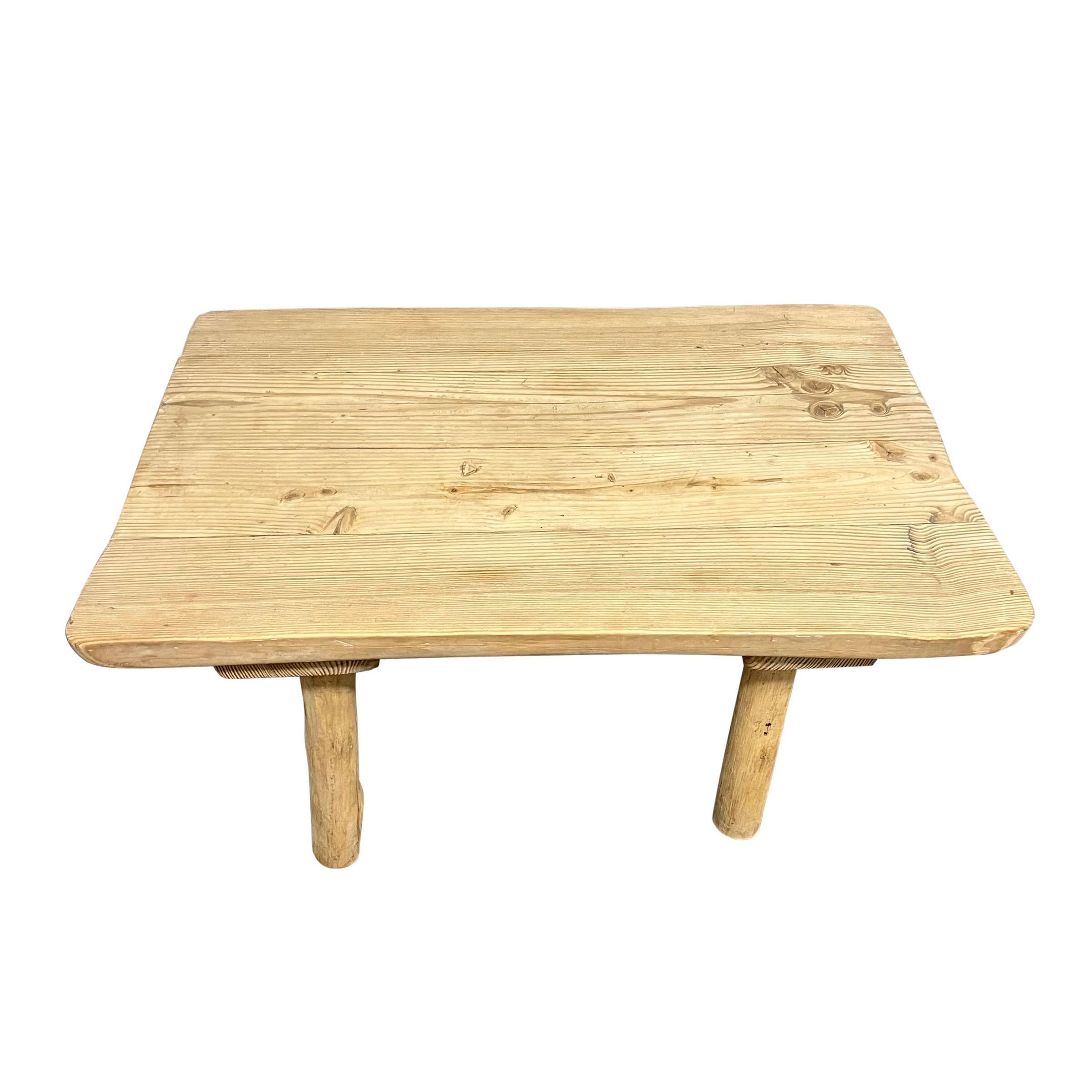 Mid-20th Century French Modernist Pine Low Table In Good Condition For Sale In Chicago, IL