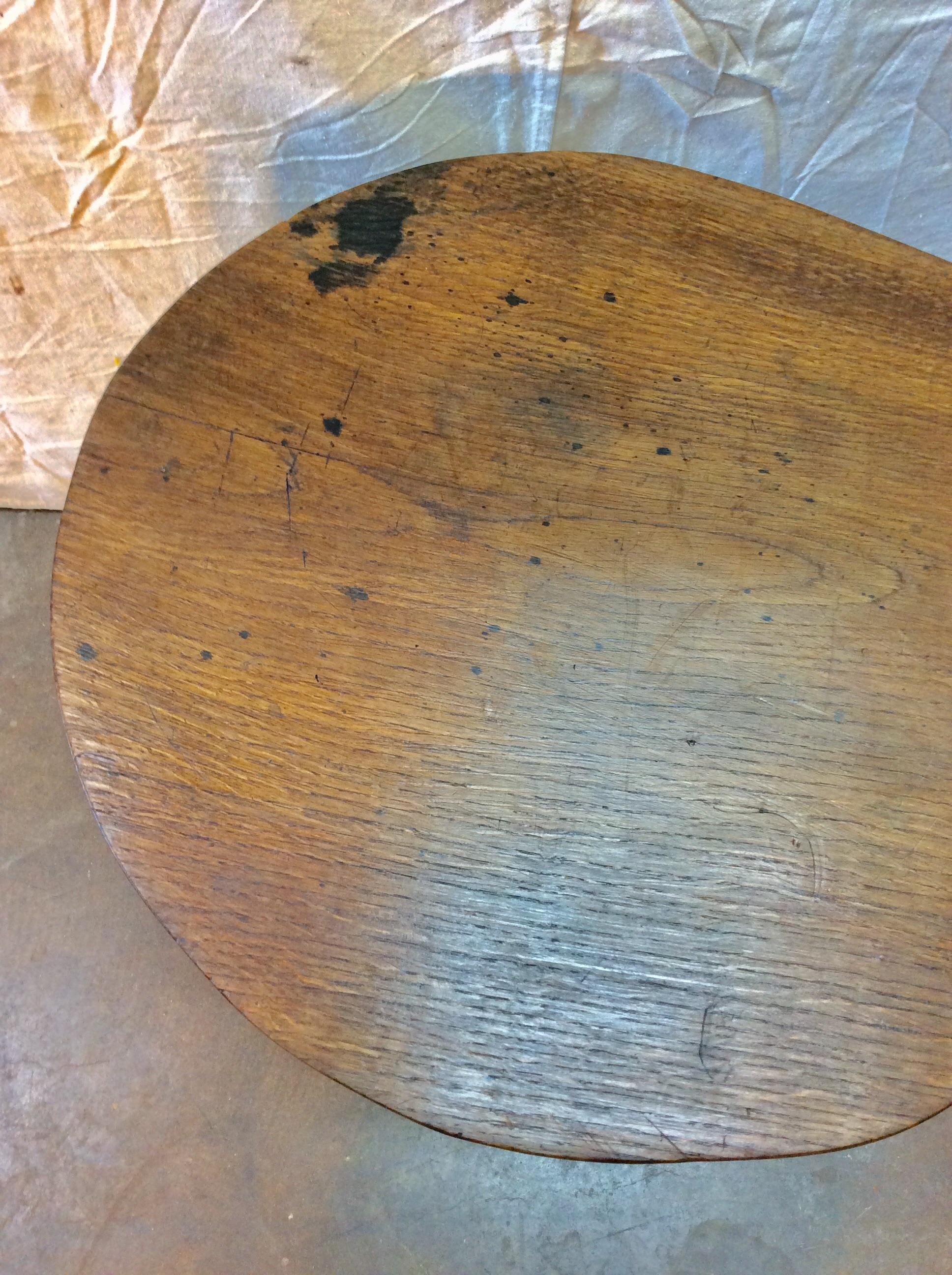 Mid-20th Century French Oak Biomorphic Side Table 1