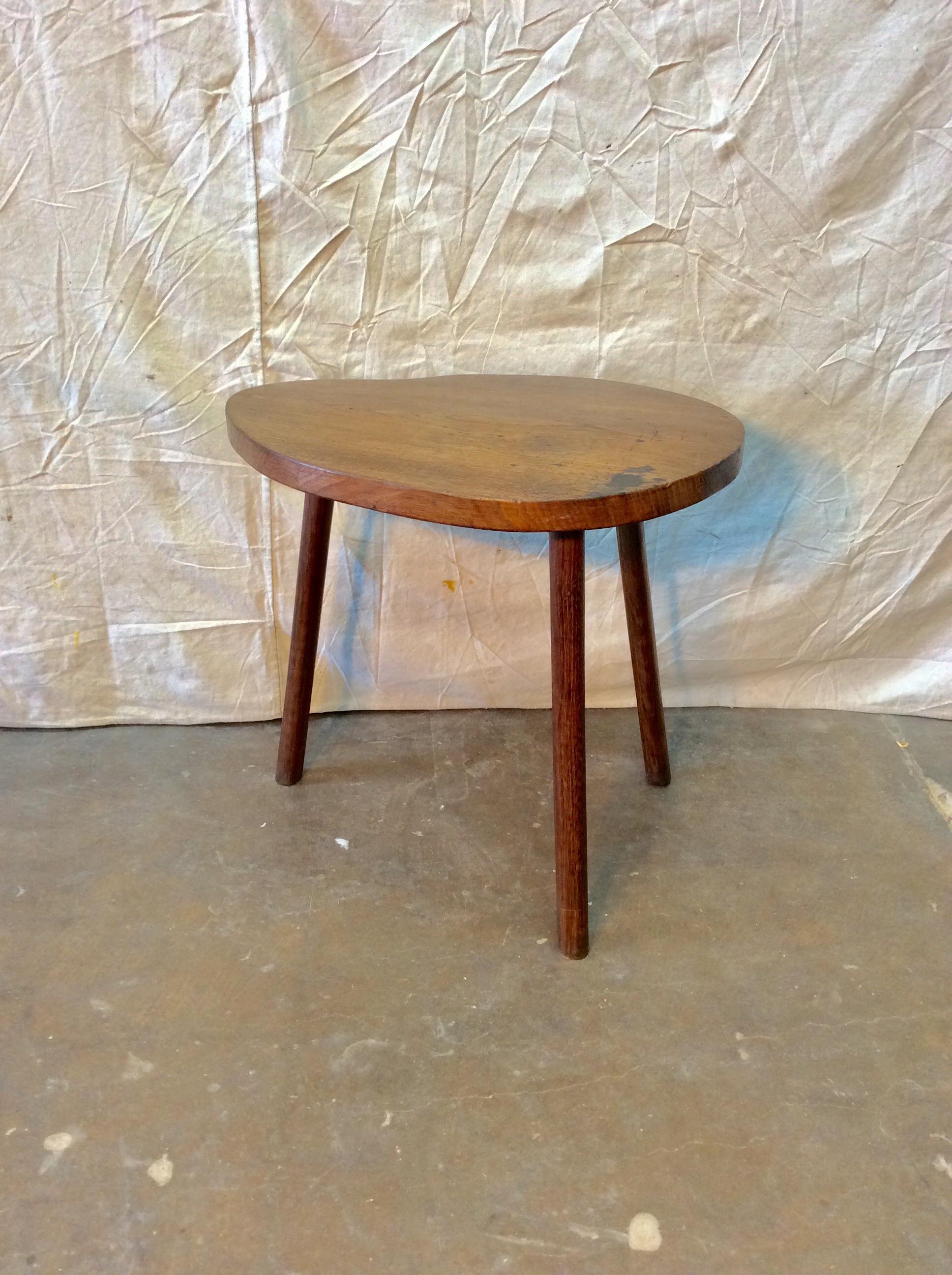 Mid-20th Century French Oak Biomorphic Side Table 4