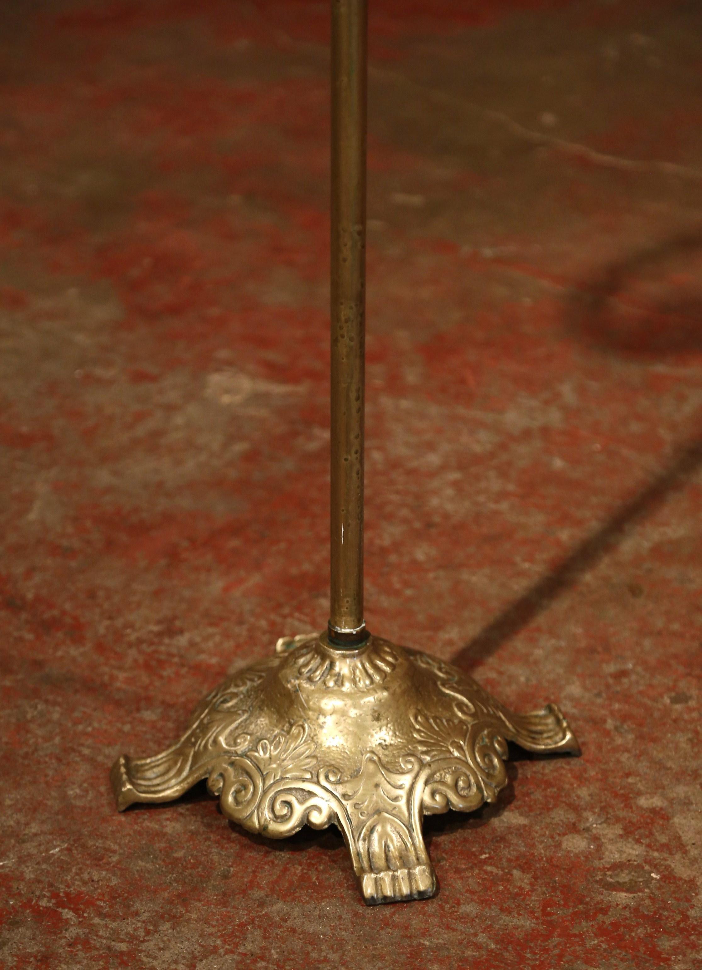 Mid-20th Century French Patinated Brass Music Stand with Lyre Motif In Excellent Condition In Dallas, TX