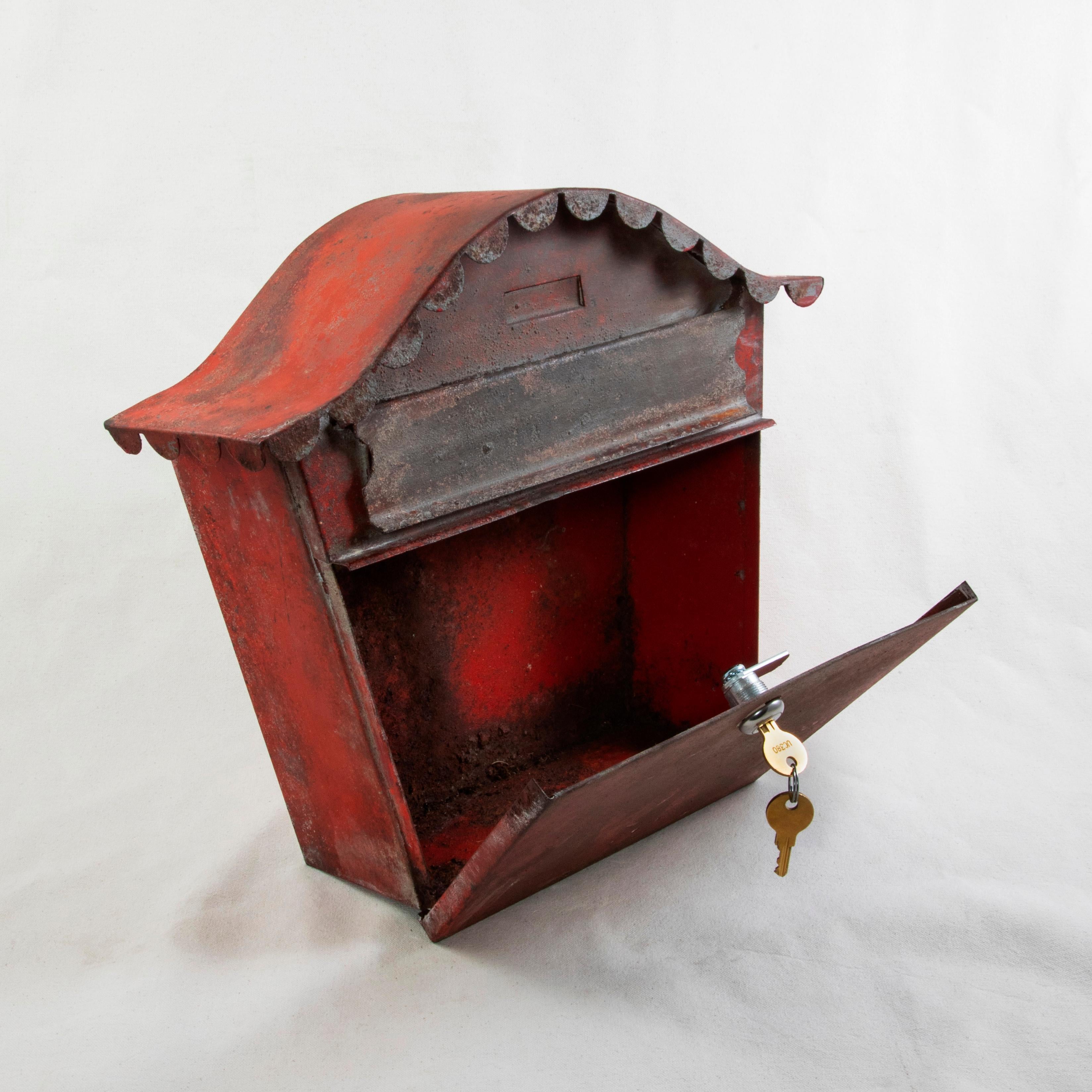 Mid-20th Century French Red Metal Mailbox with Lock and Key 2