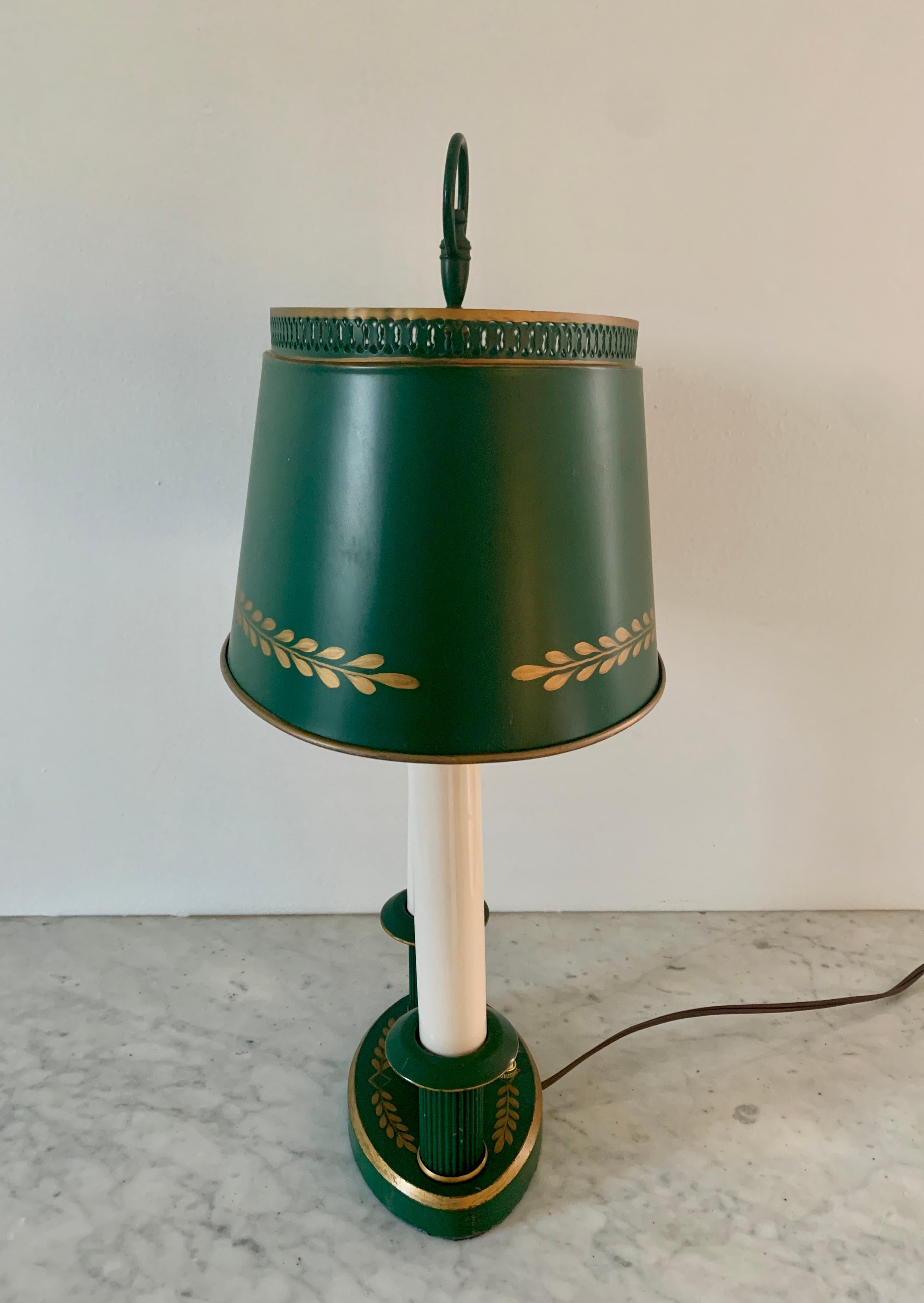 Metal Mid-20th Century French Regency Green and Gold Tole Bouillotte Lamp For Sale
