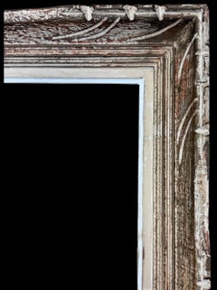 Cornice rustica francese in legno invecchiato, metà del XX secolo