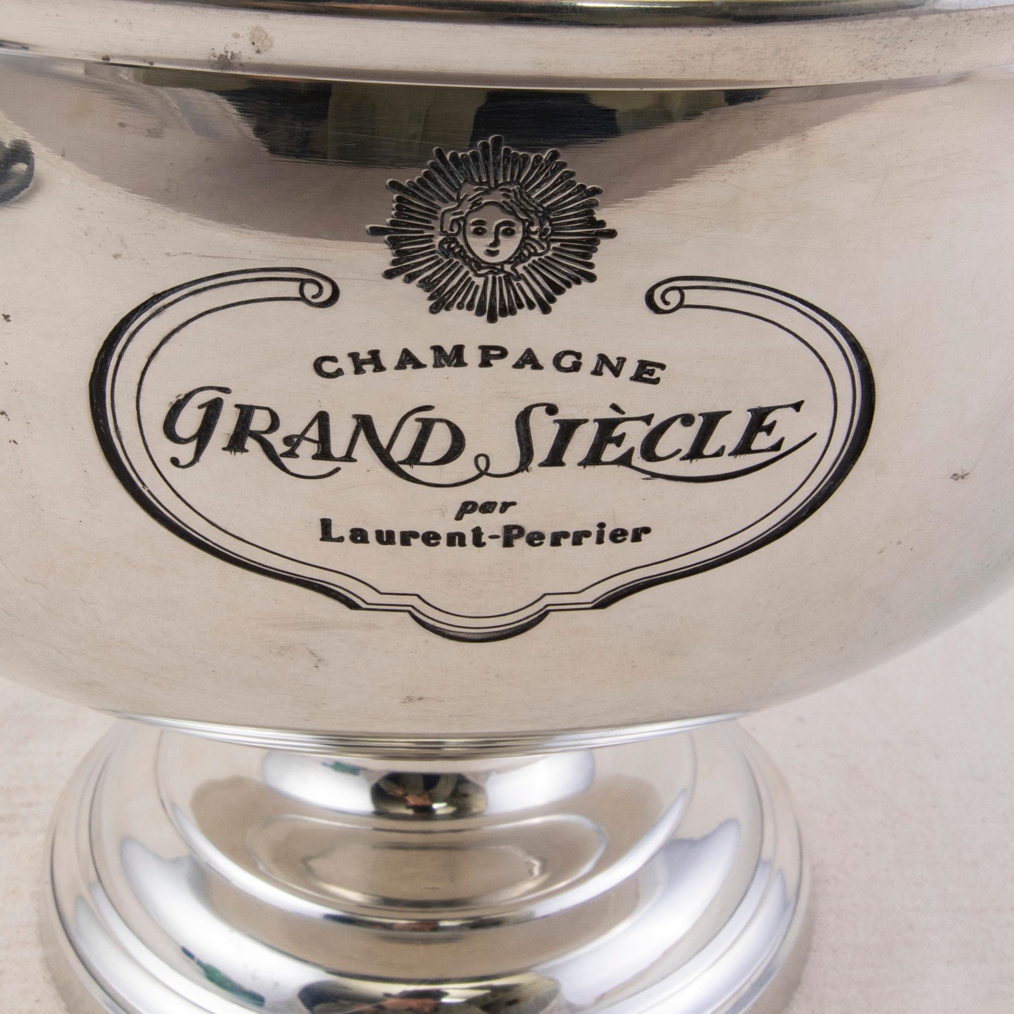 Französischer versilberter Champagnerkübel des Laurent Perrier Hotels aus der Mitte des 20. Jahrhunderts im Angebot 1