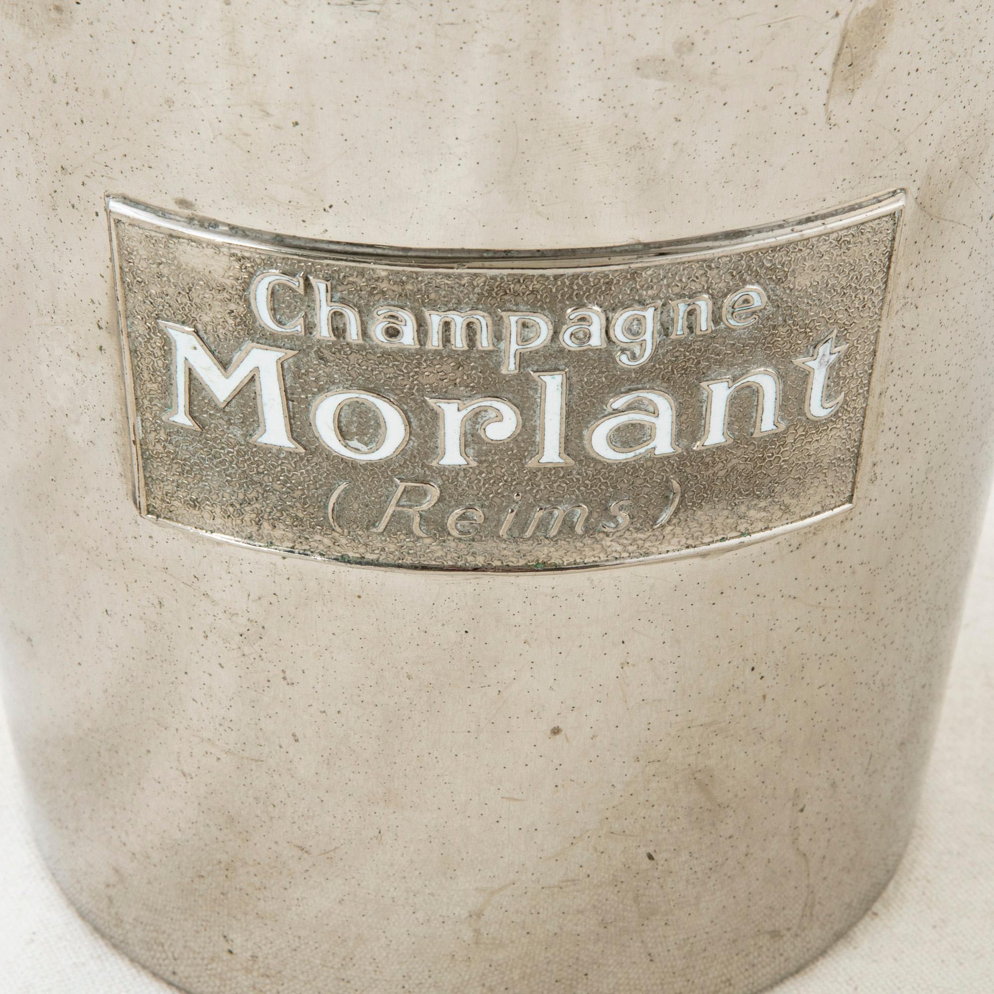 Seau à champagne Morlant en métal argenté français du milieu du 20e siècle  1
