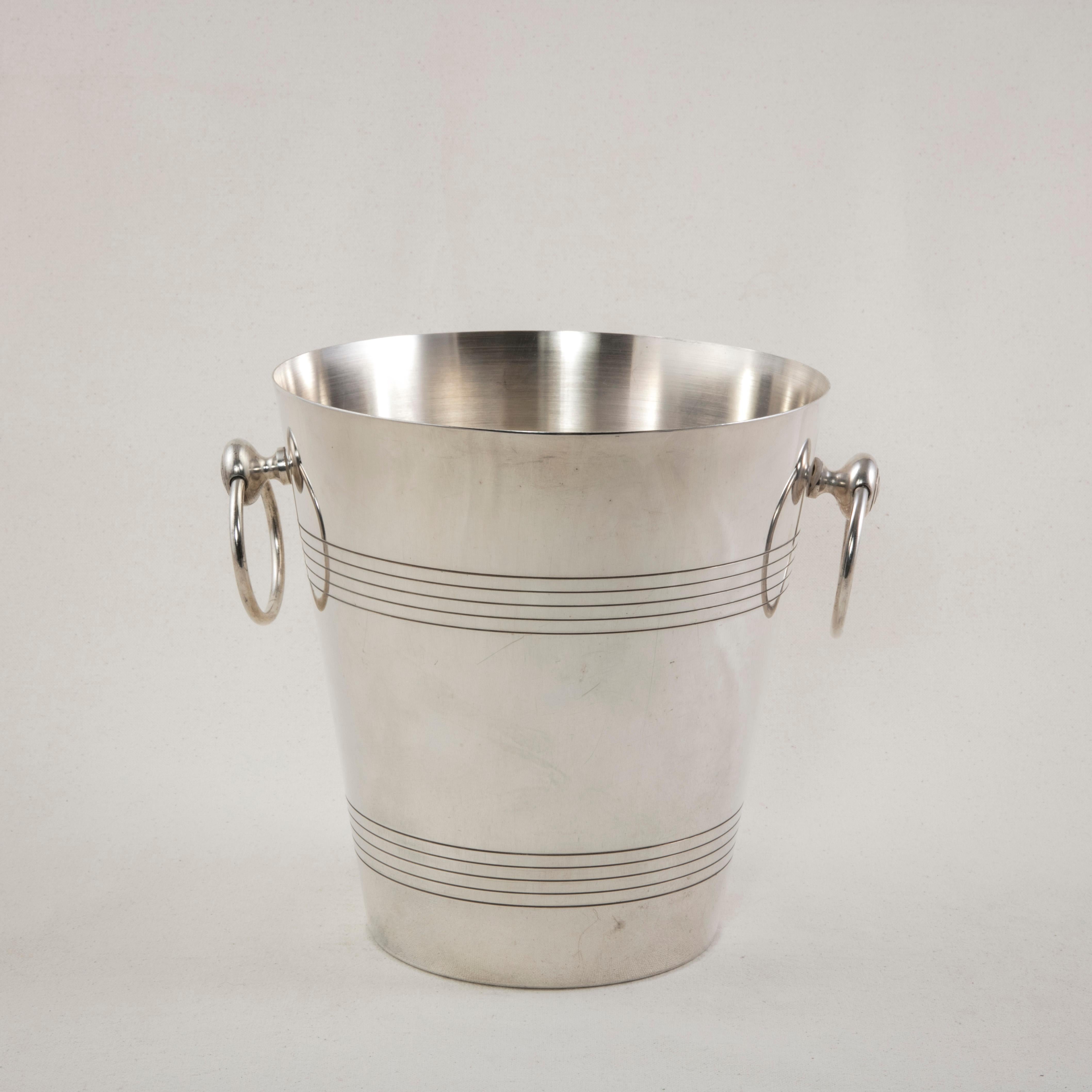 Mid-20th Century French Silver Plate Champagne Bucket, Wine Chiller Ring Handles In Good Condition In Fayetteville, AR