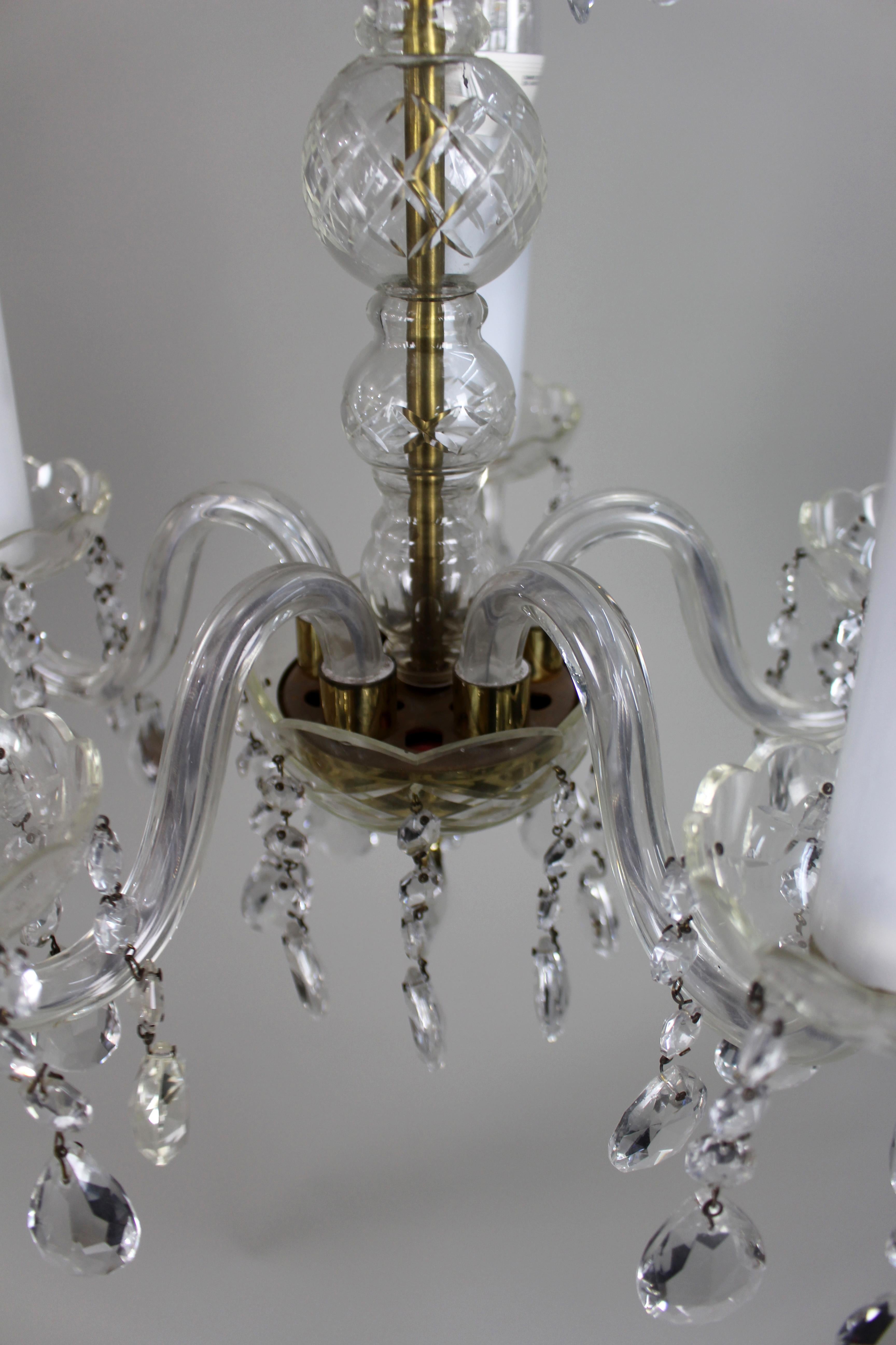 Mid-20th Century French Style 5-Arm Cut Glass and Crystal Chandelier en vente 4