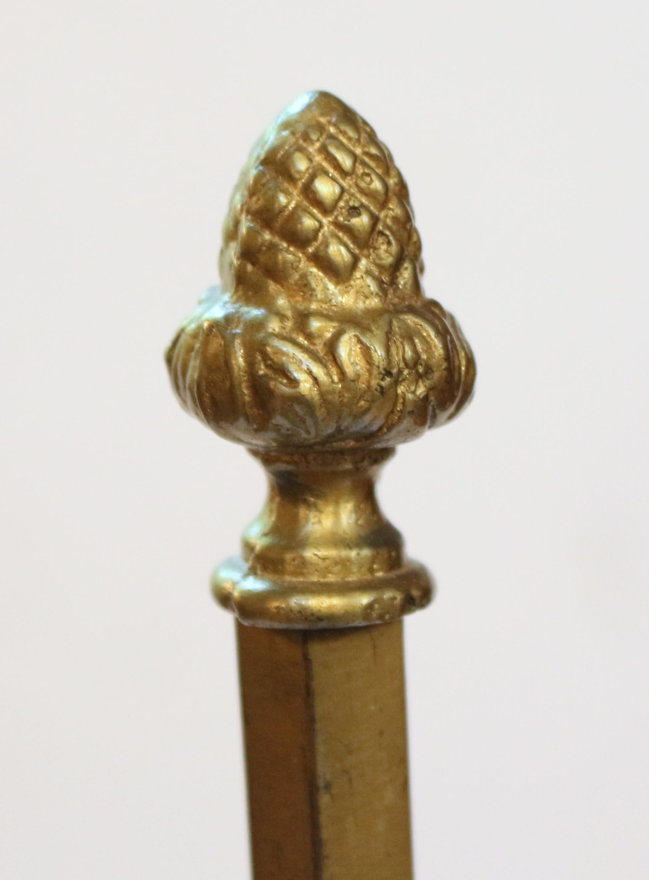 Mid-20th Century French Tole Shaded Cast Iron & Brass Table Lamp For Sale 4
