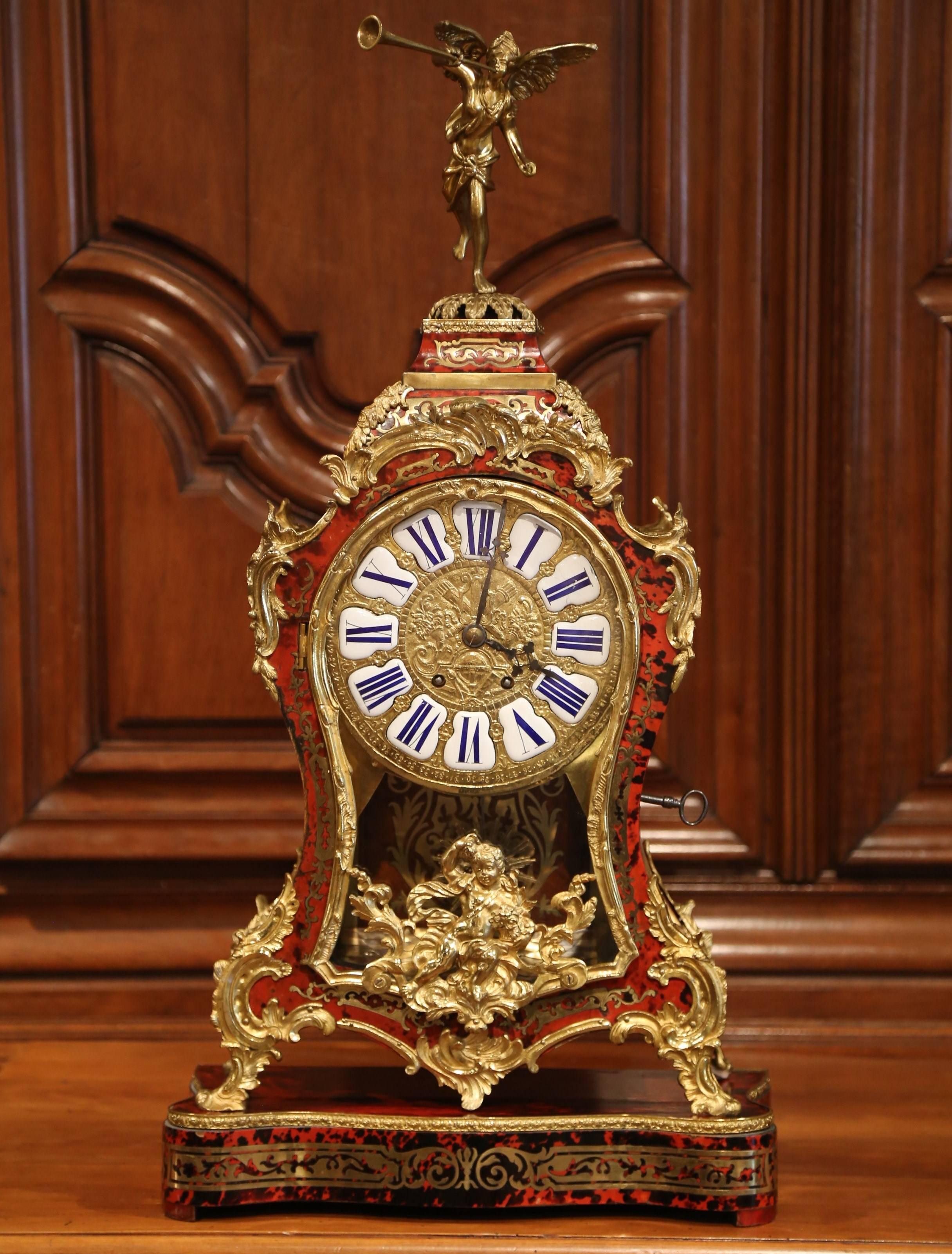 Hand-Carved Mid-20th Century French Tortoiseshell and Bronze Boulle Mantel Clock on Base For Sale