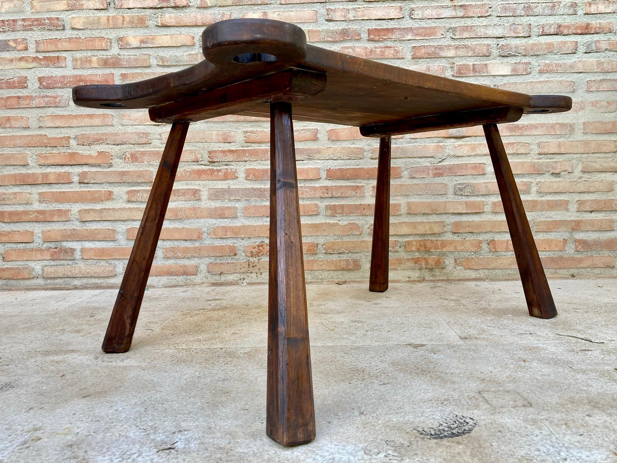 Mid 20th Century French Wooden Rustic Side Table, 1960´S For Sale 2