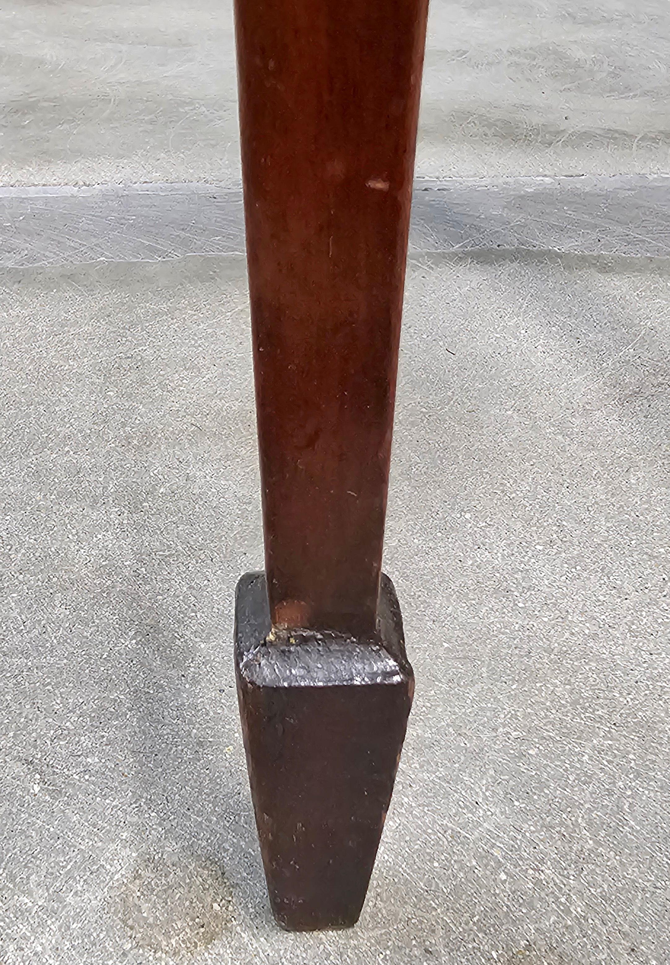 Mid 20th Century George III Style Mahogany Inlaid Side Table For Sale 3