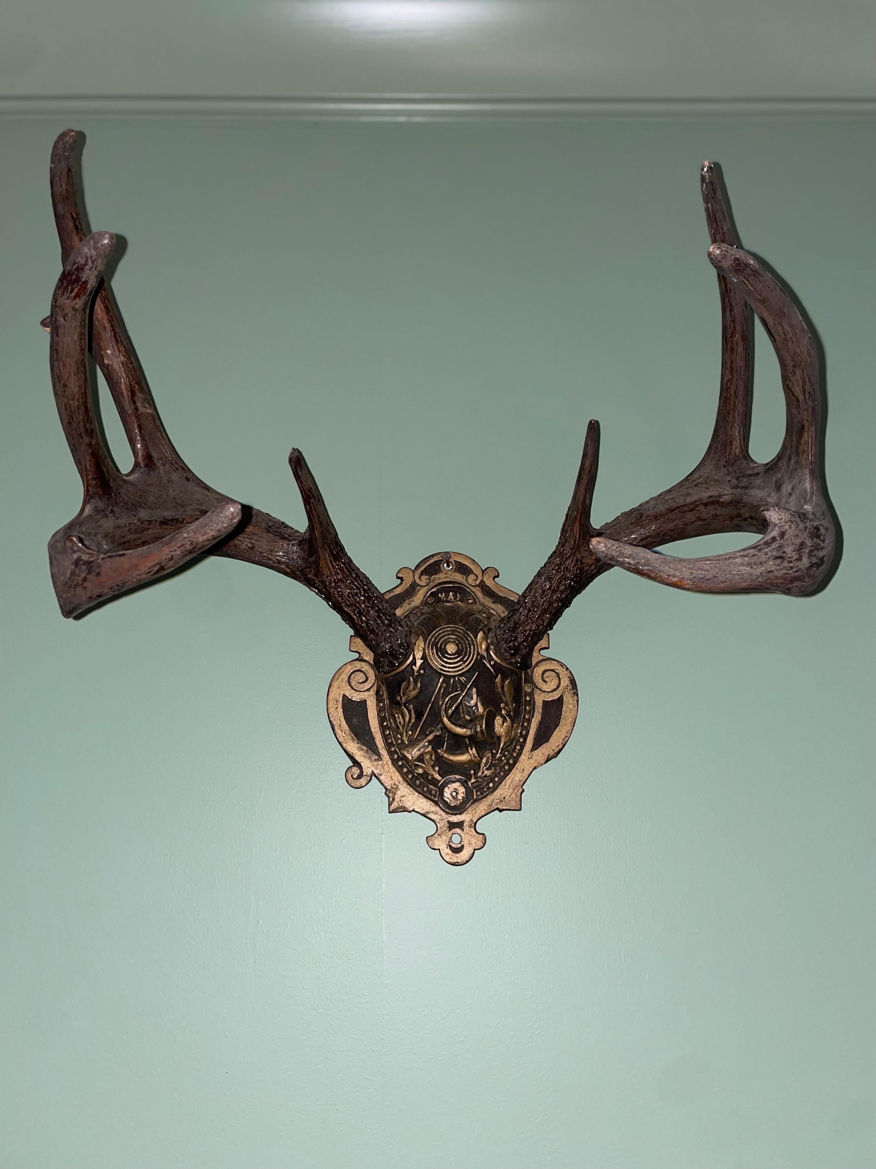 Mid 20th Century German Antlers on Iron Plate Deer Antler Wall Plaques For Sale 4