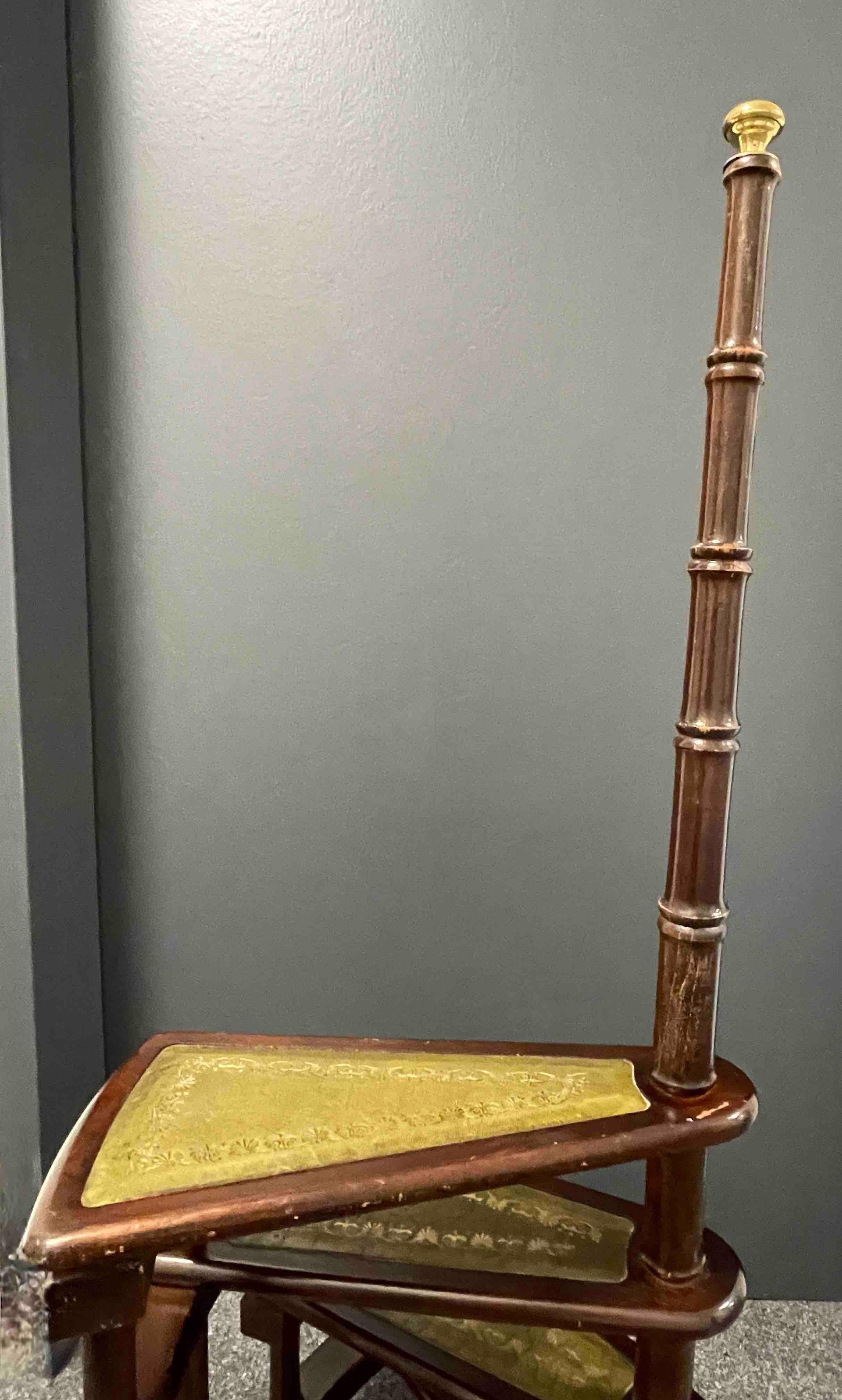Mid-20th Century German Carved Wood and Leather Spiral Step Library Ladder 5
