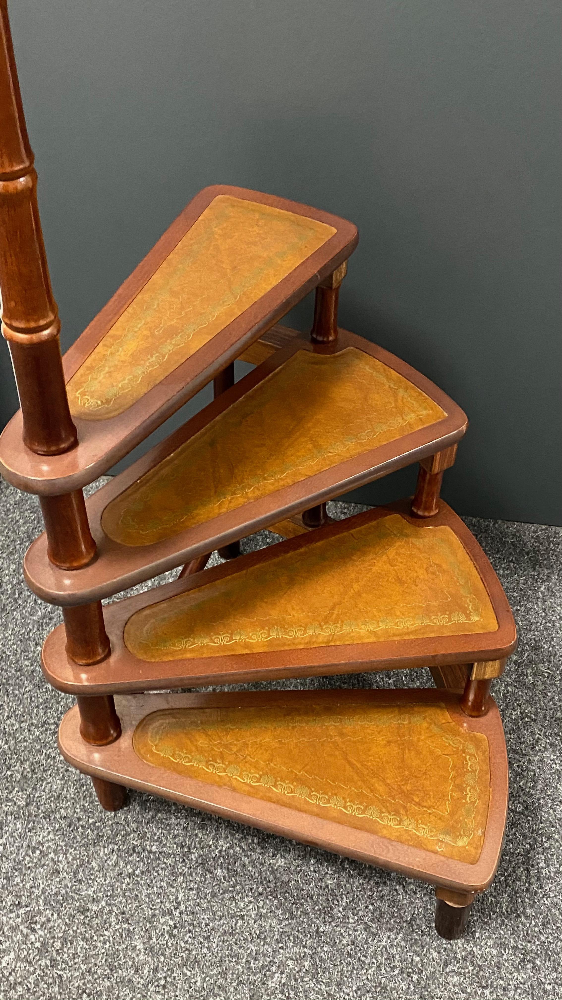Mid-20th Century German Carved Wood and Leather Spiral Step Library Ladder 6