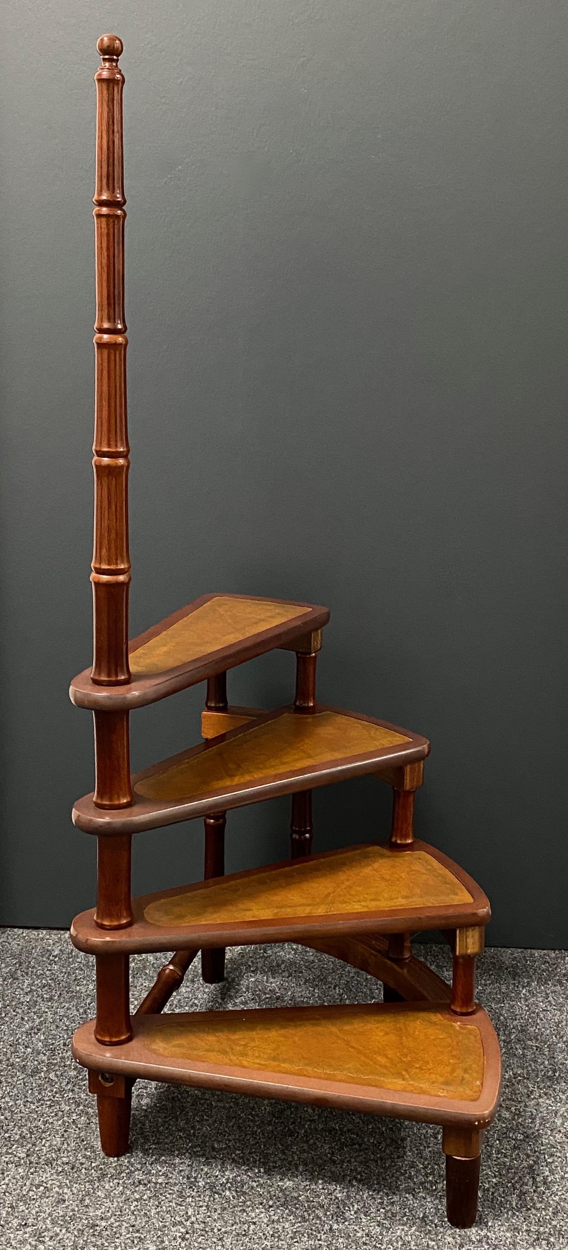 Mid-20th Century German Carved Wood and Leather Spiral Step Library Ladder 7