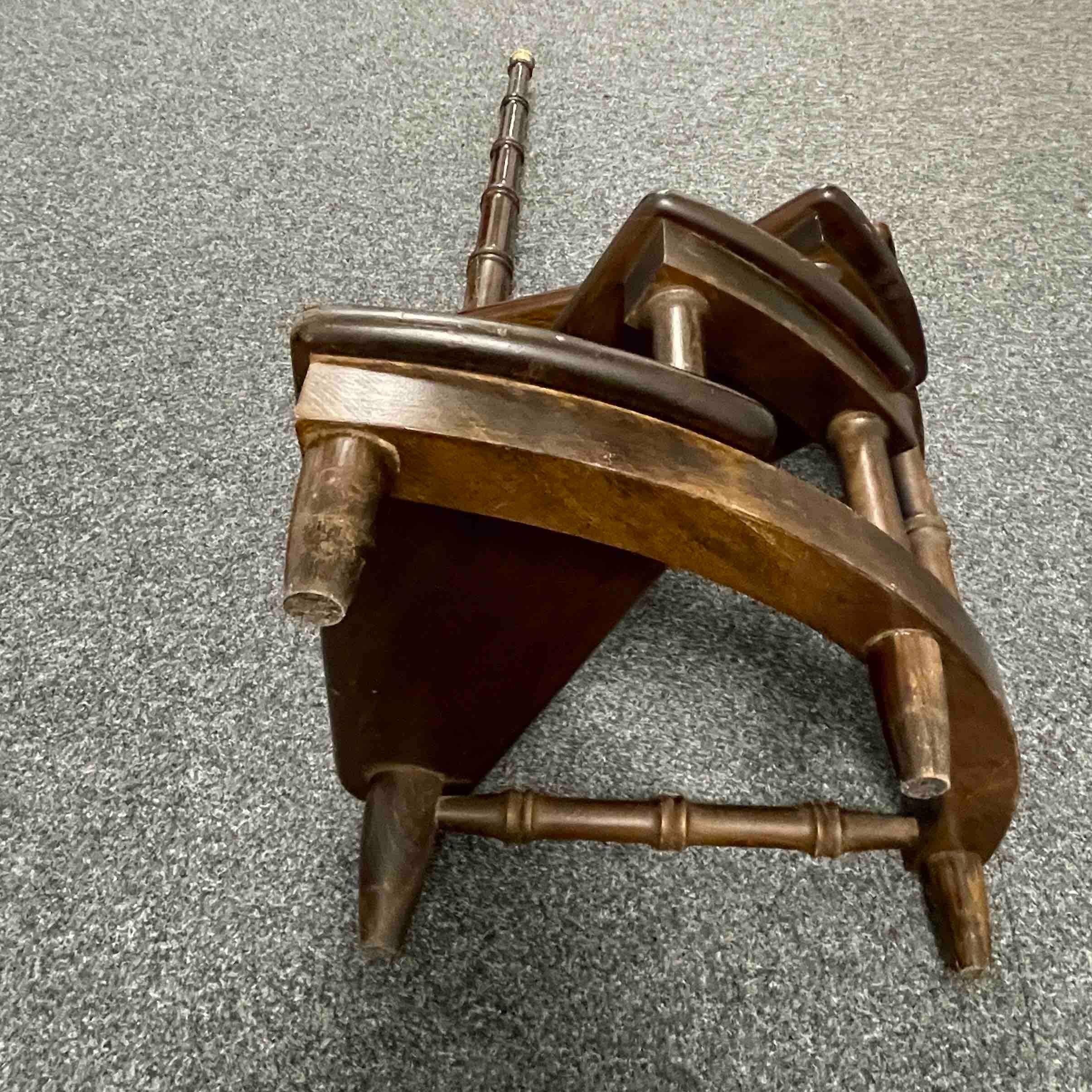 Mid-20th Century German Carved Wood and Leather Spiral Step Library Ladder 9