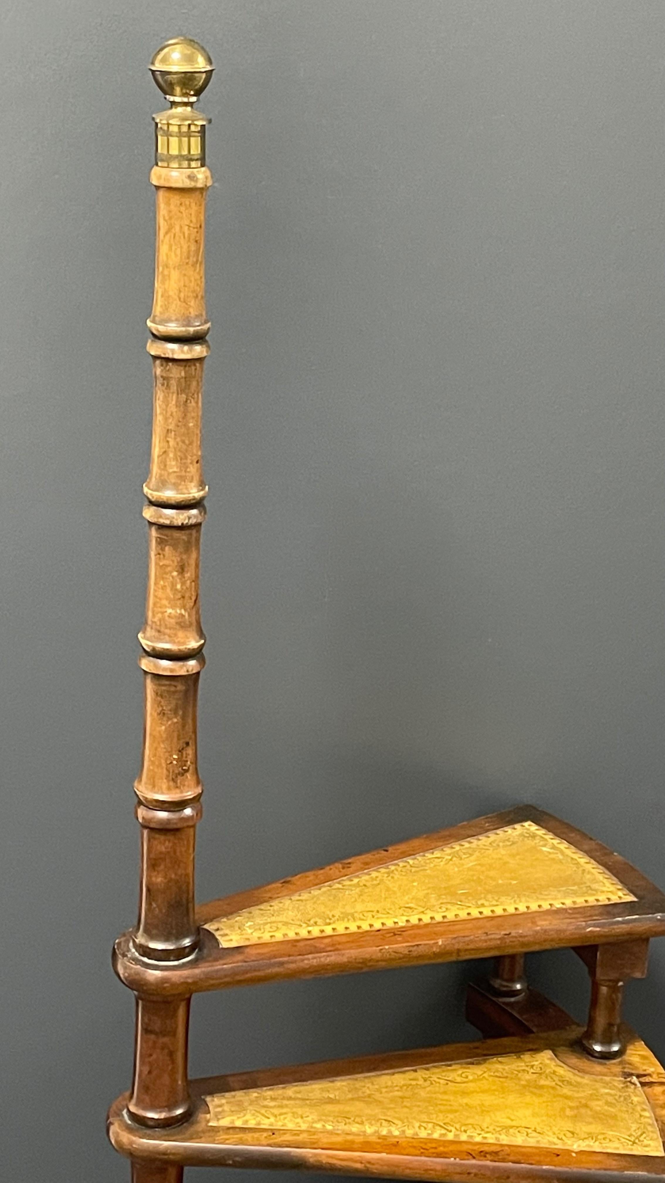 Hand-Carved Mid-20th Century German Carved Wood and Leather Spiral Step Library Ladder