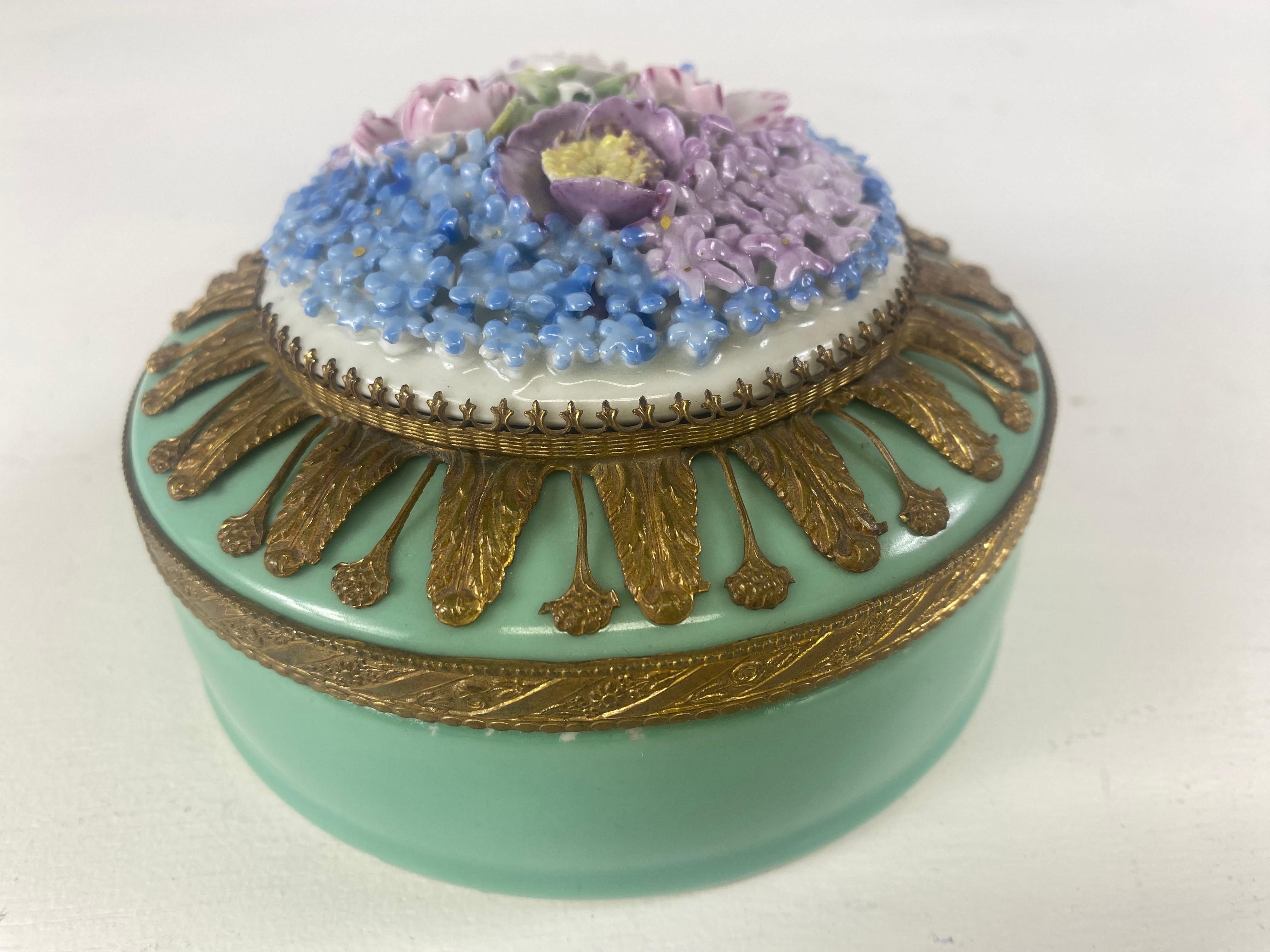 Mid 20th century German porcelain and bronze trinket box. In Good Condition For Sale In Allentown, PA