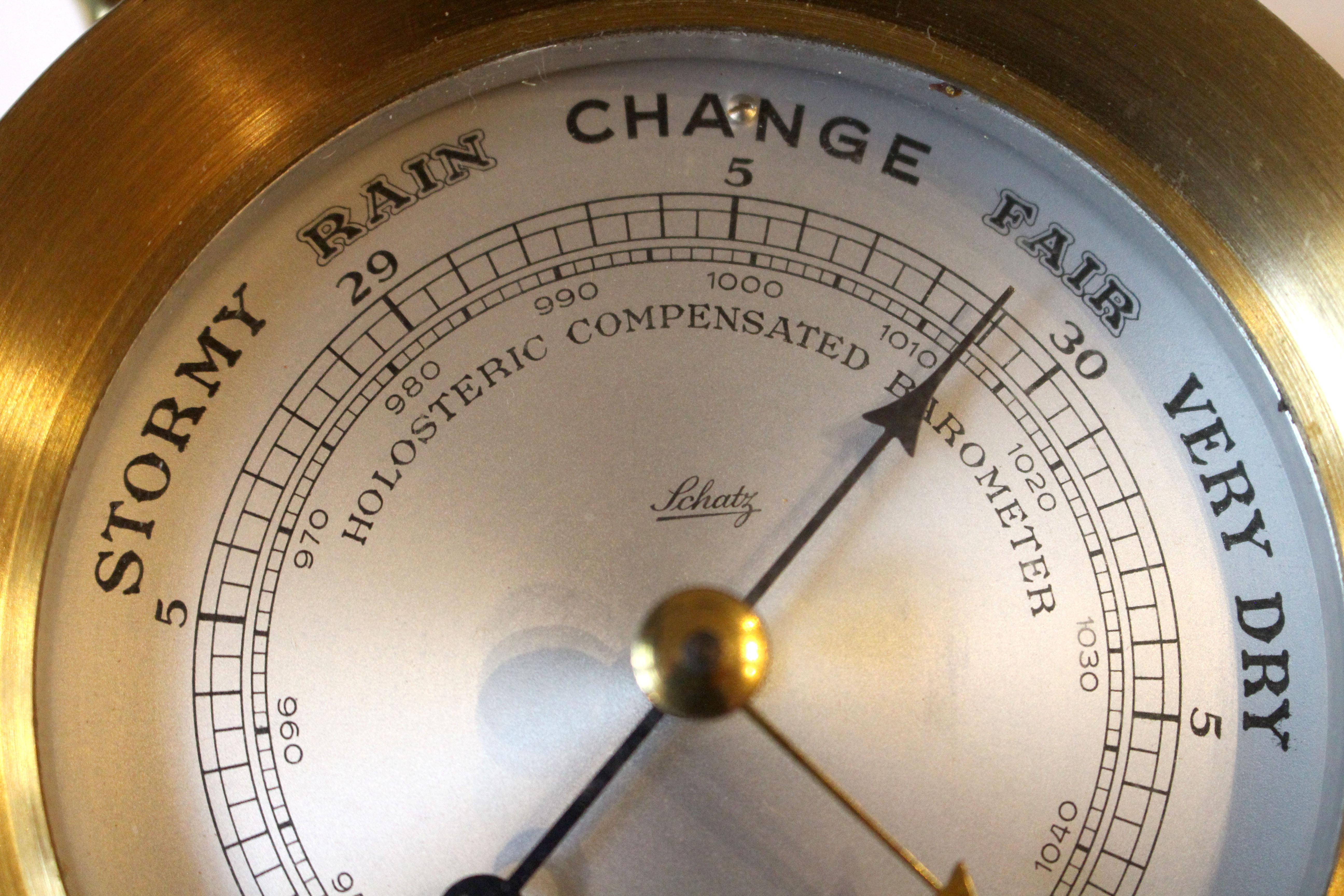 Mid-20th Century German Ship or Yacht Barometer In Good Condition In Chapel Hill, NC