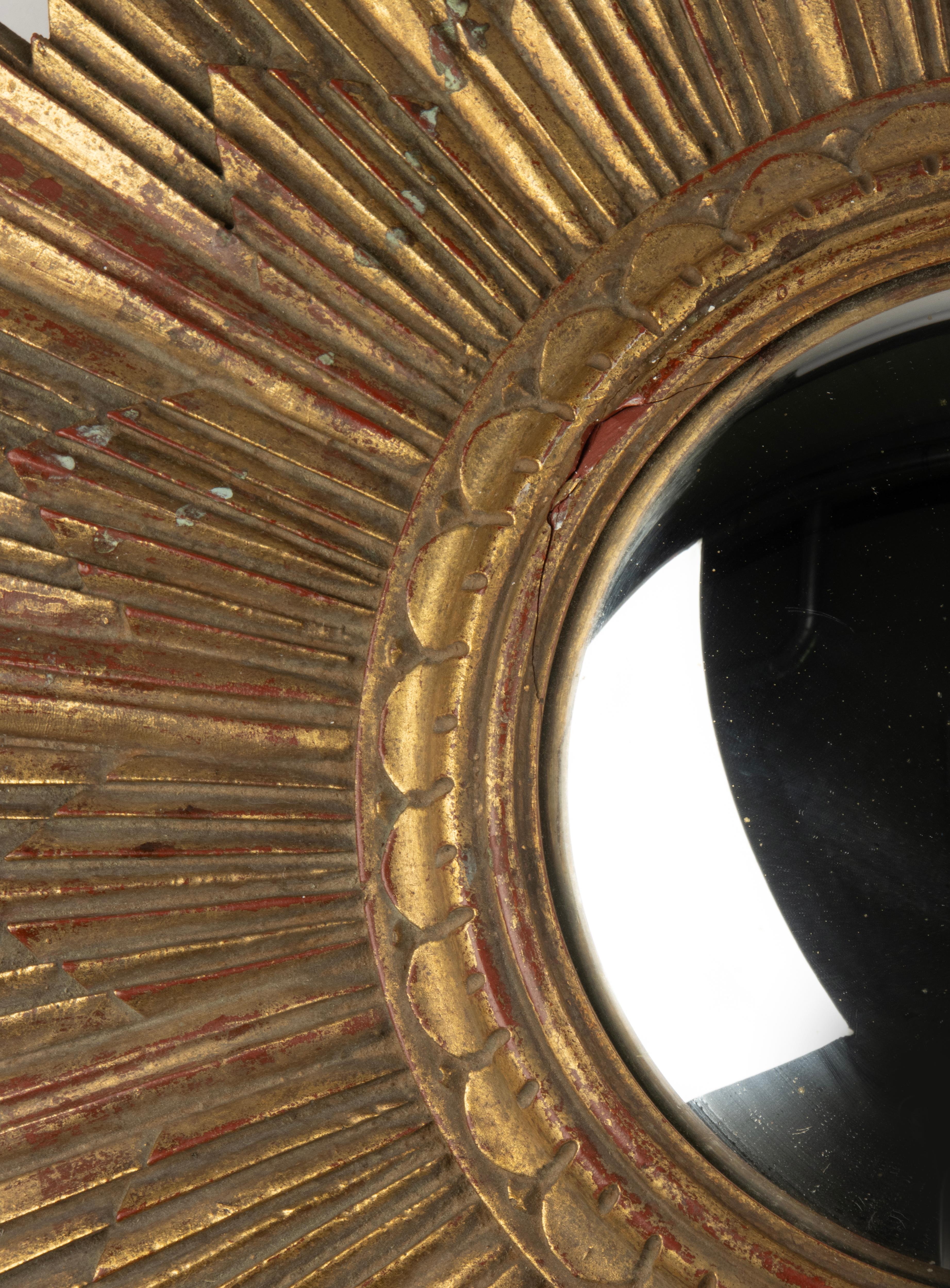 Mid 20th Century Gilt Resin Convex Sunburst mirror For Sale 8
