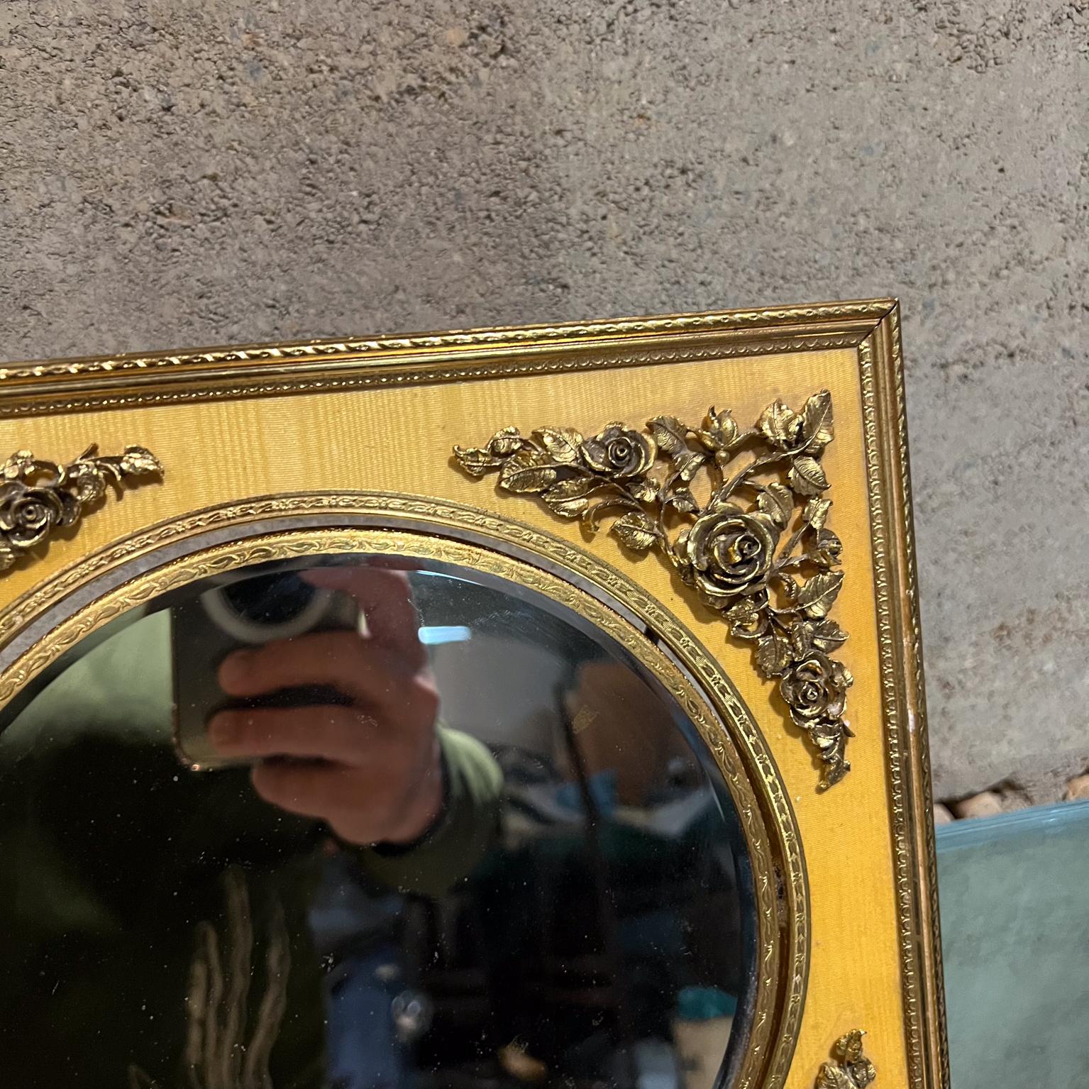 Mid 20th Century Gold Vanity Mirror French Ornamentation For Sale 1