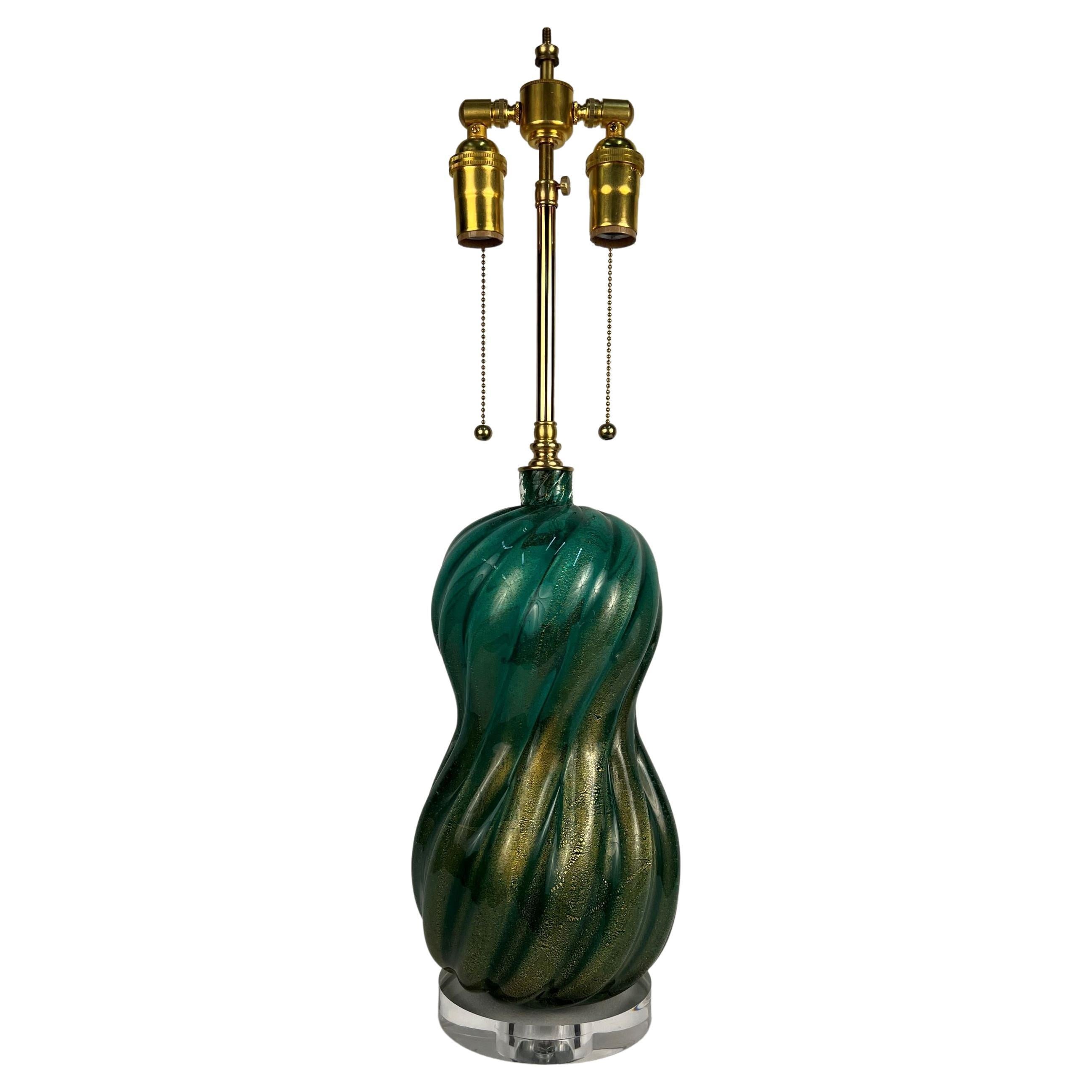Lampe de table de Murano du milieu du 20e siècle, verte et dorée