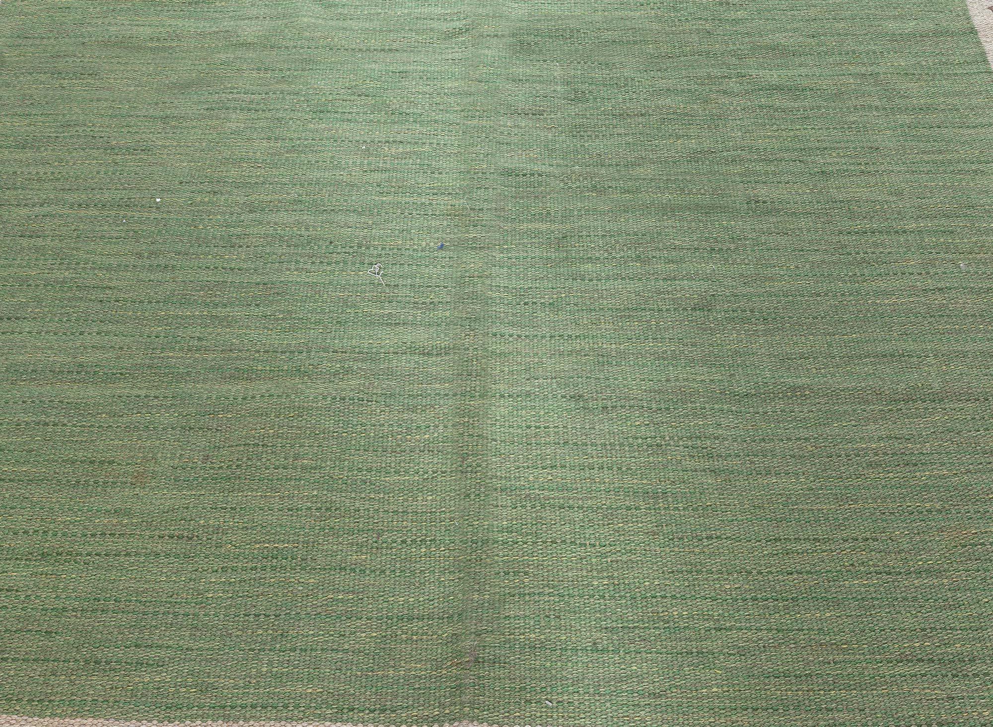 Mid-20th century Green Swedish flat-woven rug
Size: 6'7