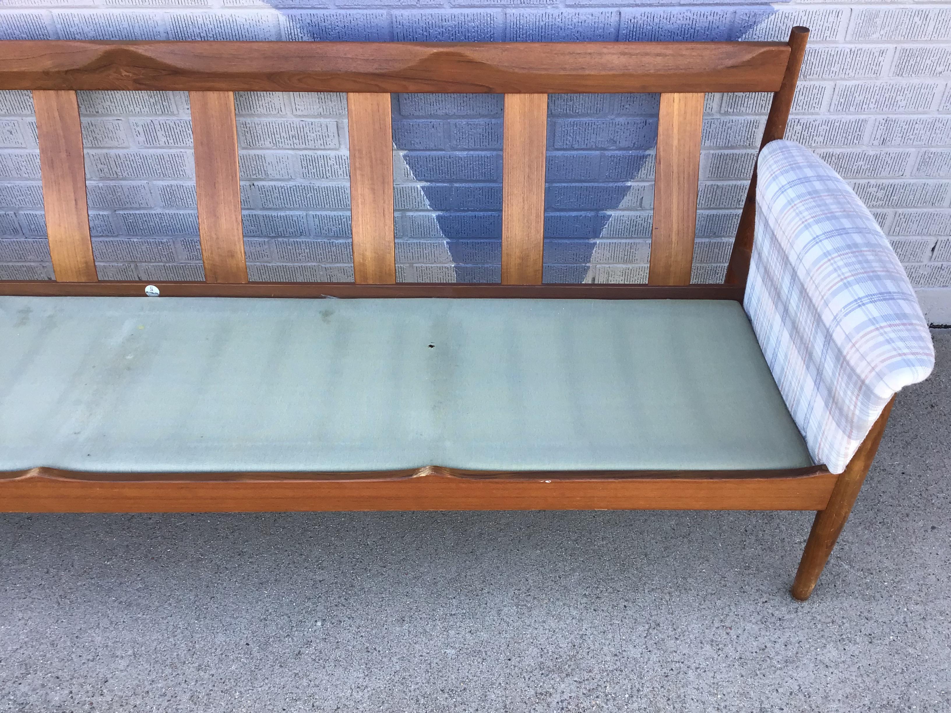 Sofá moderno danés de 4 plazas de mediados del siglo XX Grete Jalk para France & Sons en venta 7