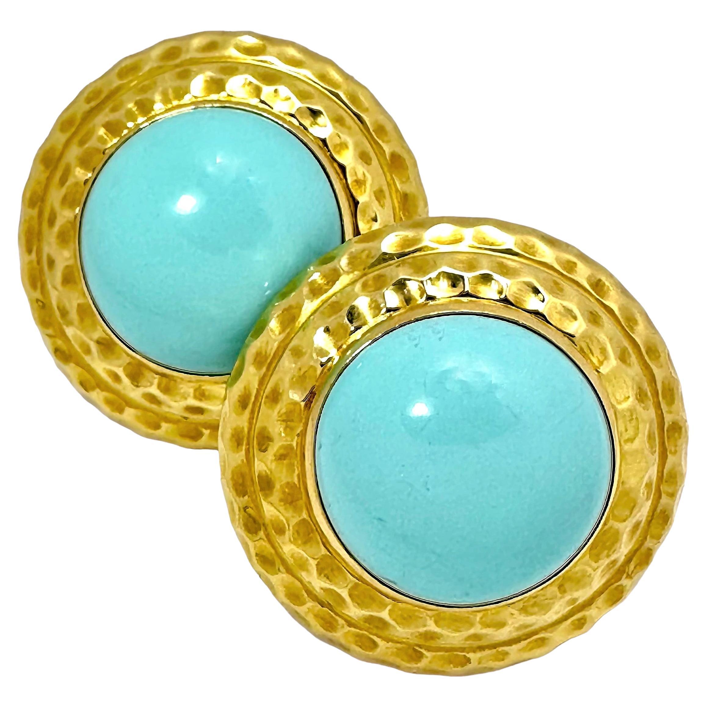 Mid-20th Century Hammered 18K Yellow Gold and Turquoise Earrings