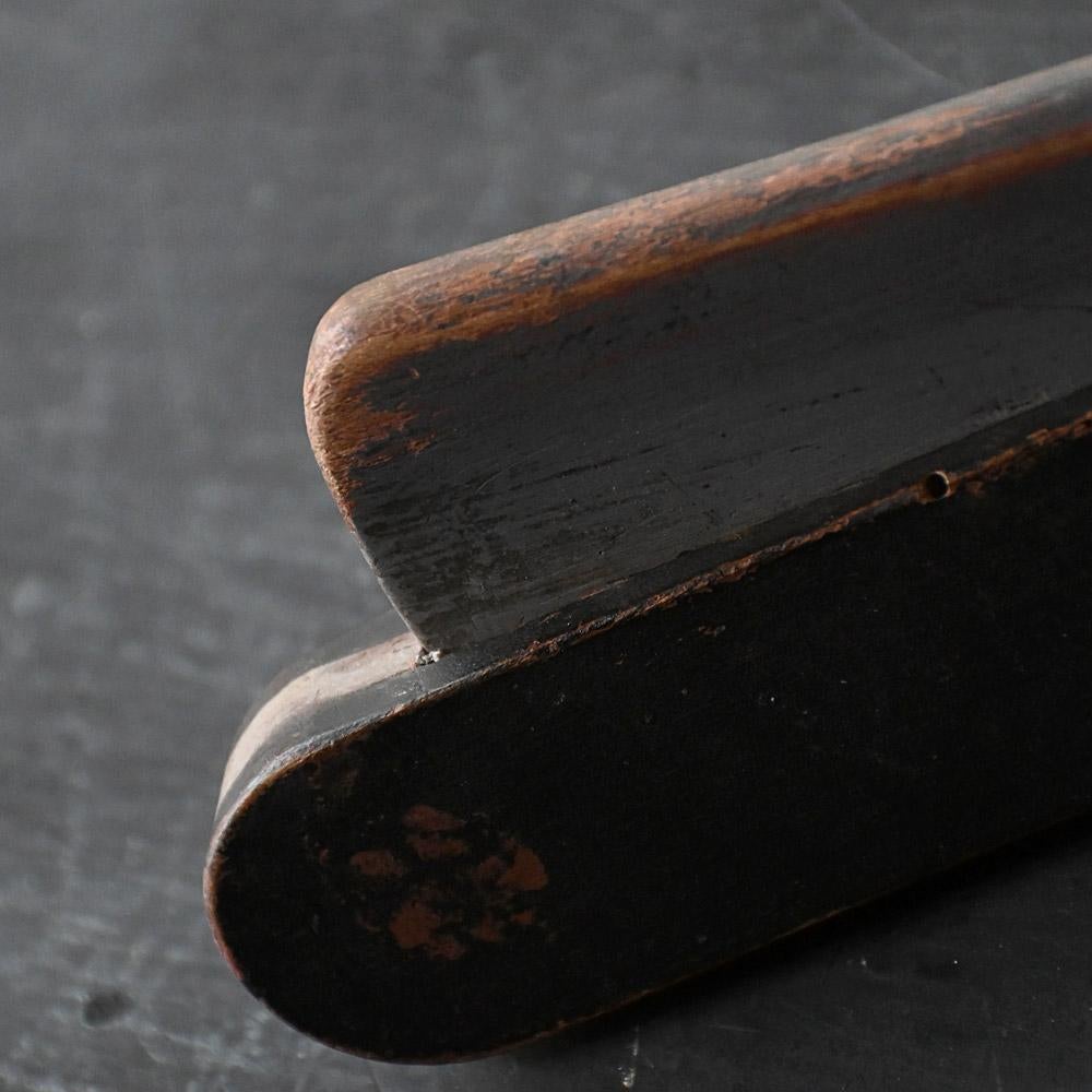 Insegna commerciale per barbieri in pino, realizzata a mano, della metà del 20° secolo in vendita 1