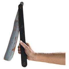 Insegna commerciale per barbieri in pino, realizzata a mano, della metà del 20° secolo