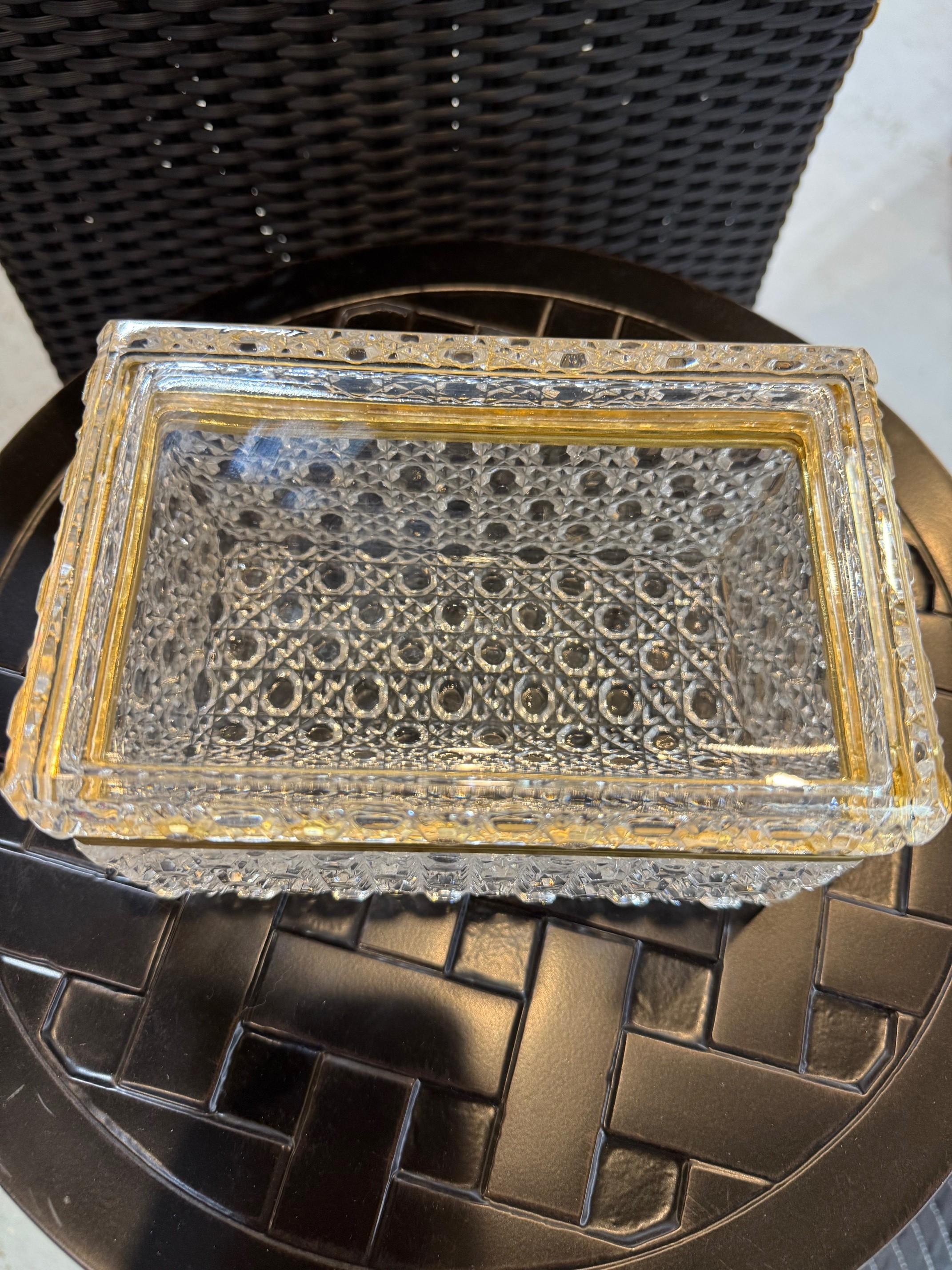 Boîte à bijoux en cristal de plomb taillé à la main du milieu du 20e siècle ou boîte à vêtements allemande en vente 3