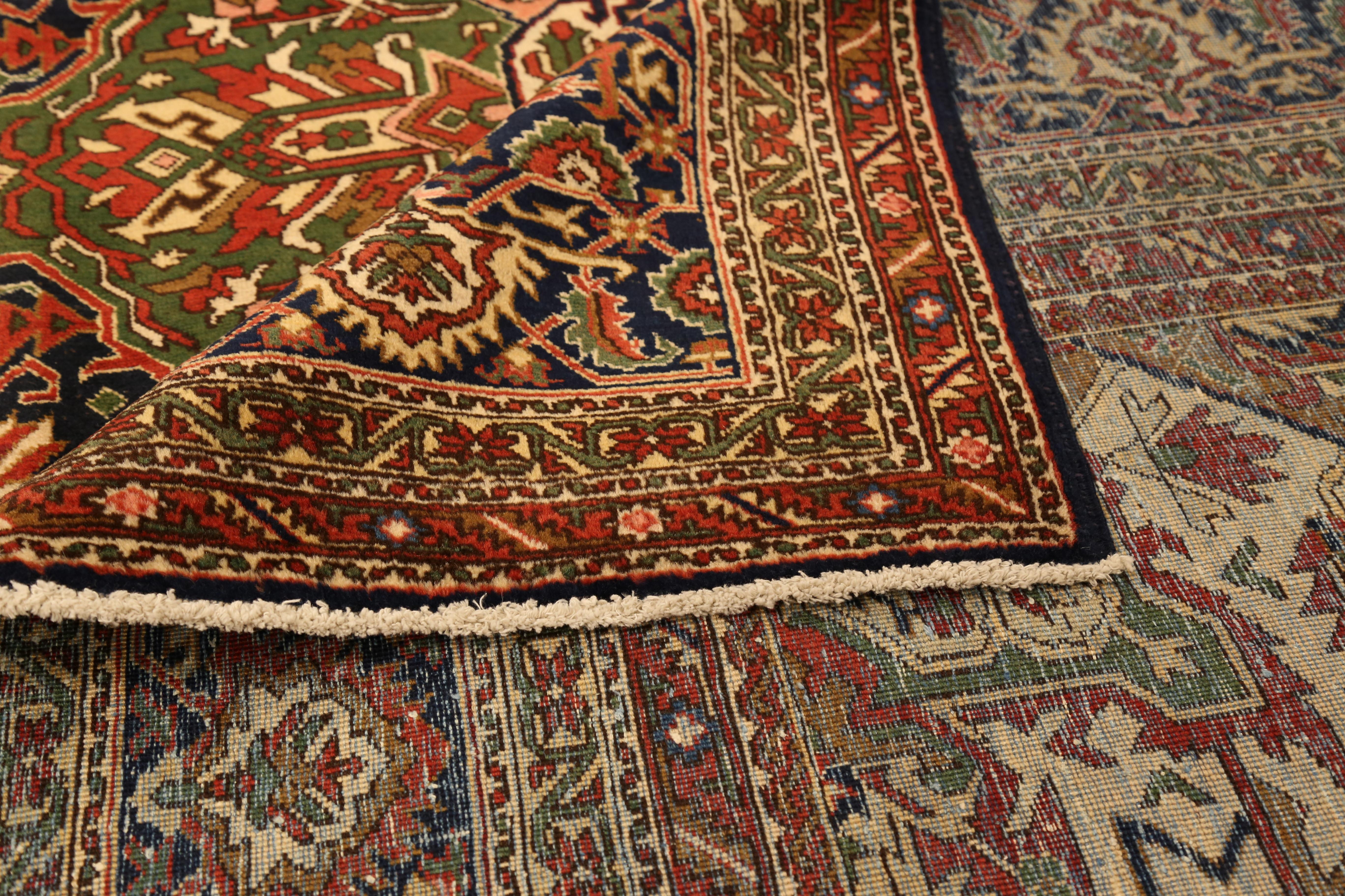 Mid-20th Century Hand Knotted Persian Tabriz Rug In Excellent Condition For Sale In Dallas, TX