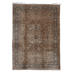 Mid-20th Century Hand Knotted Romanian Rug, Heriz Style with White Fringes