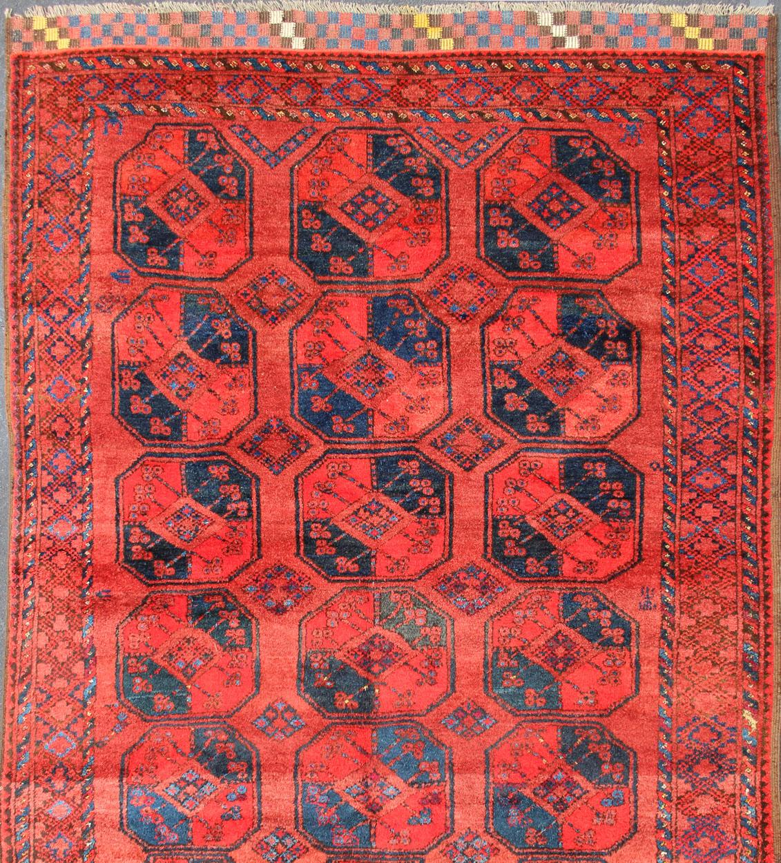 Milieu du XXe siècle Tapis Turkomen Ersari noué à la main en laine avec motifs Gul en vente 5
