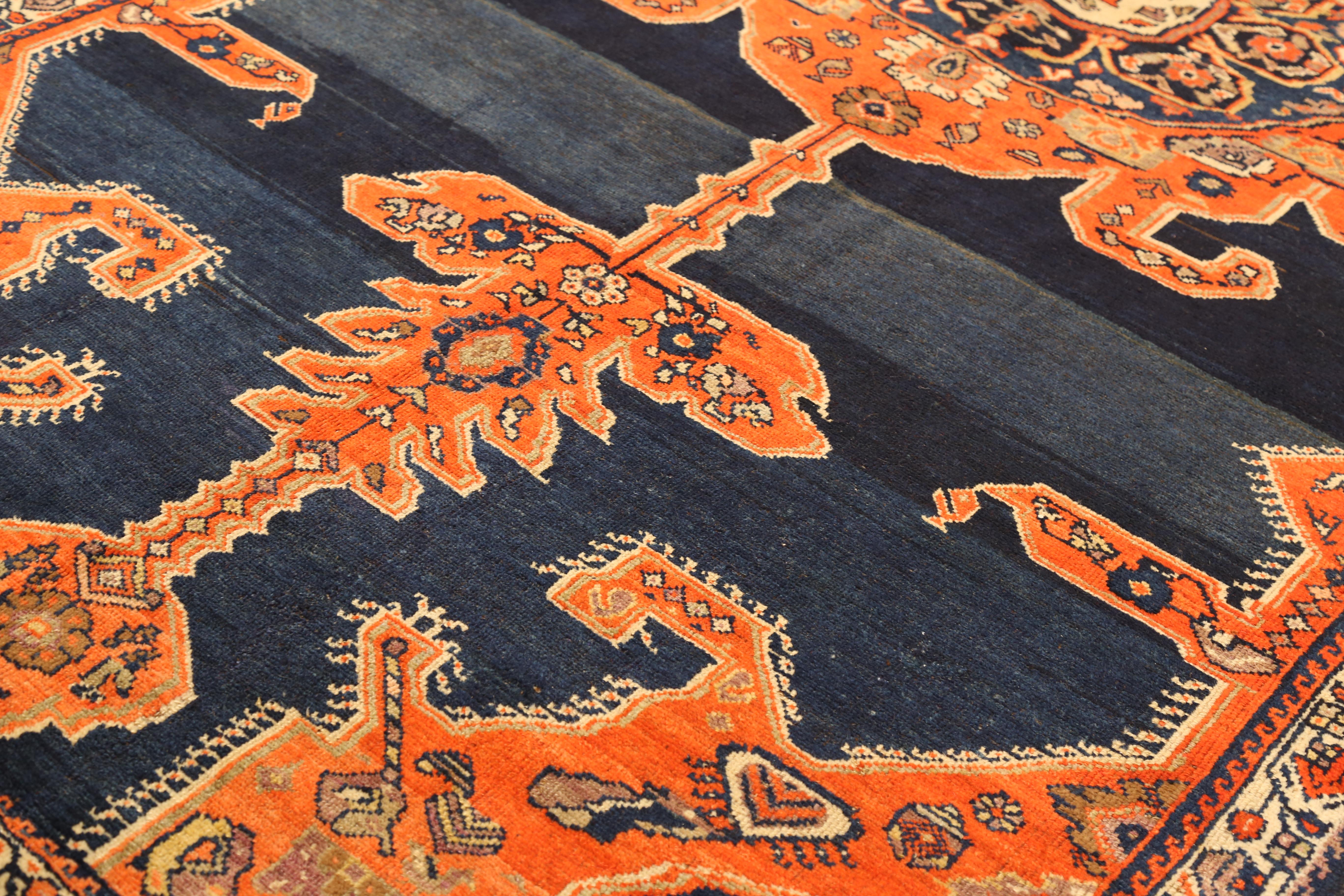 Mid-20th Century Hand-Woven Persian Rug Malayer Design In Excellent Condition For Sale In Dallas, TX