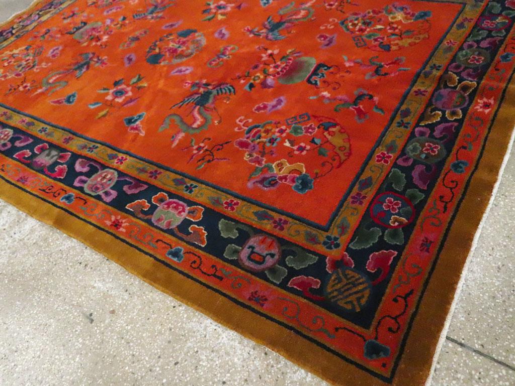 Handgefertigter chinesischer Art-déco-Akzent-Teppich aus der Mitte des 20. Jahrhunderts im Angebot 1