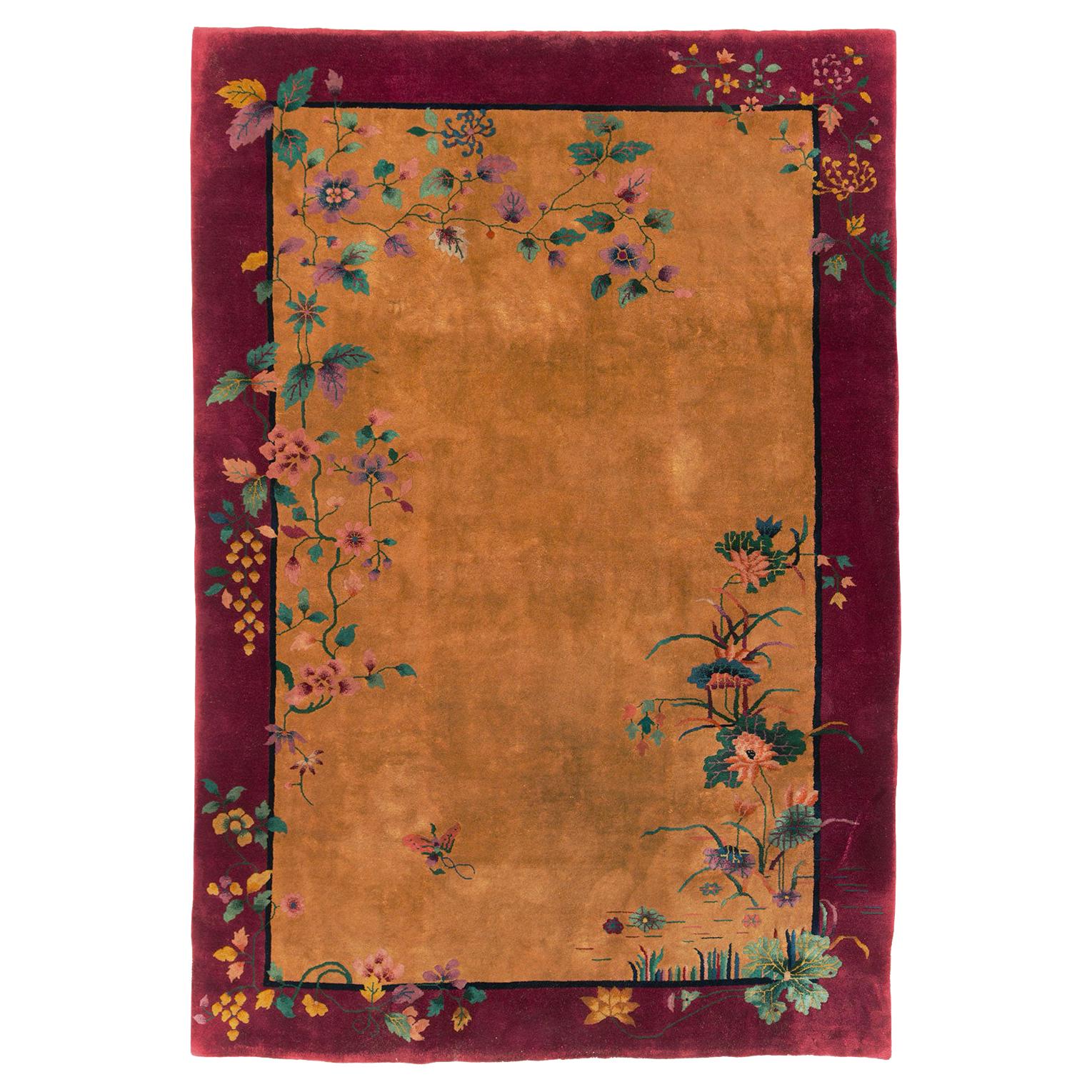 Handgefertigter chinesischer Art-déco-Akzent-Teppich aus der Mitte des 20. Jahrhunderts im Angebot