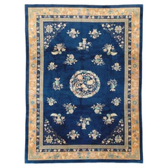 Tapis Art Déco chinois fait à la main du milieu du 20e siècle, de taille normale