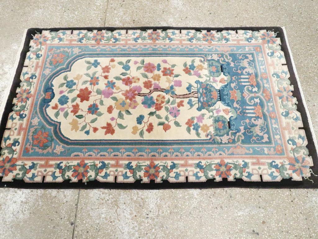 Wool Mid-20th Century Handmade Chinese Art Deco Throw Rug For Sale