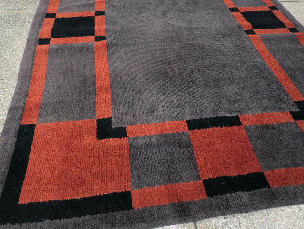 Mid-20th Century Handmade French Art Deco Accent Rug For Sale 1