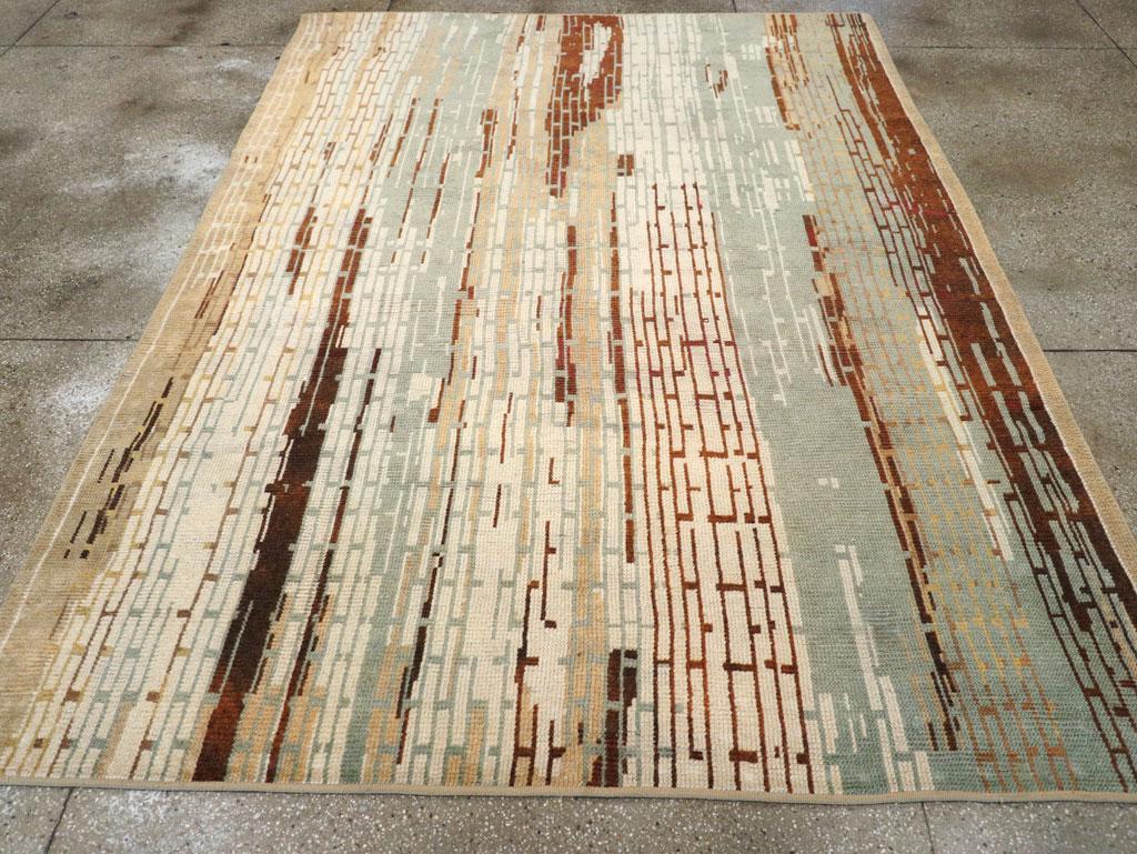 A vintage French Art Deco small room size carpet handmade during the mid-20th century.

Measures: 7' 7
