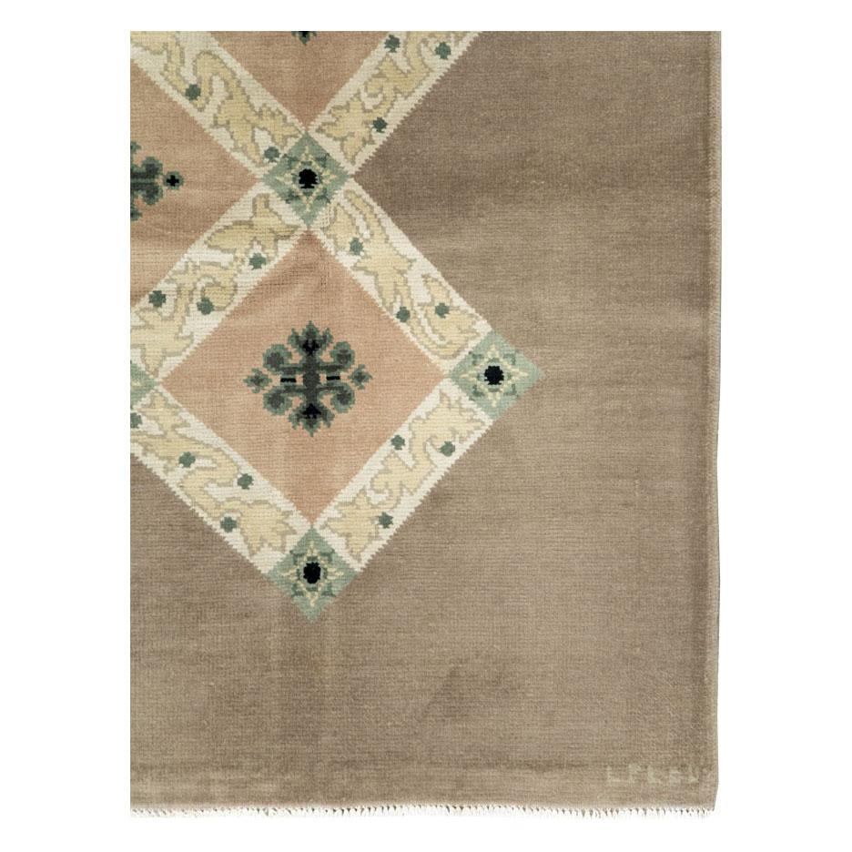 Neoclassical Mid-20th Century Handmade French Moderne Accent Rug by Leleu