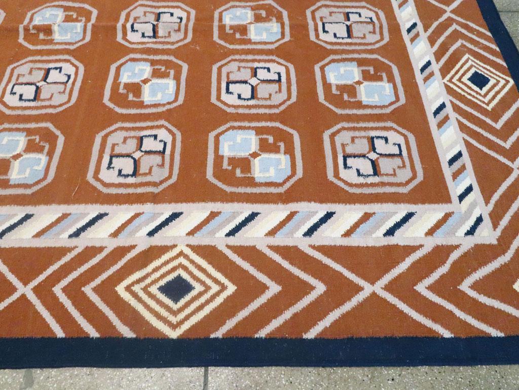 Mid-20th Century Handmade Indian Dhurrie Large Room Size Carpet in Terracotta For Sale 2