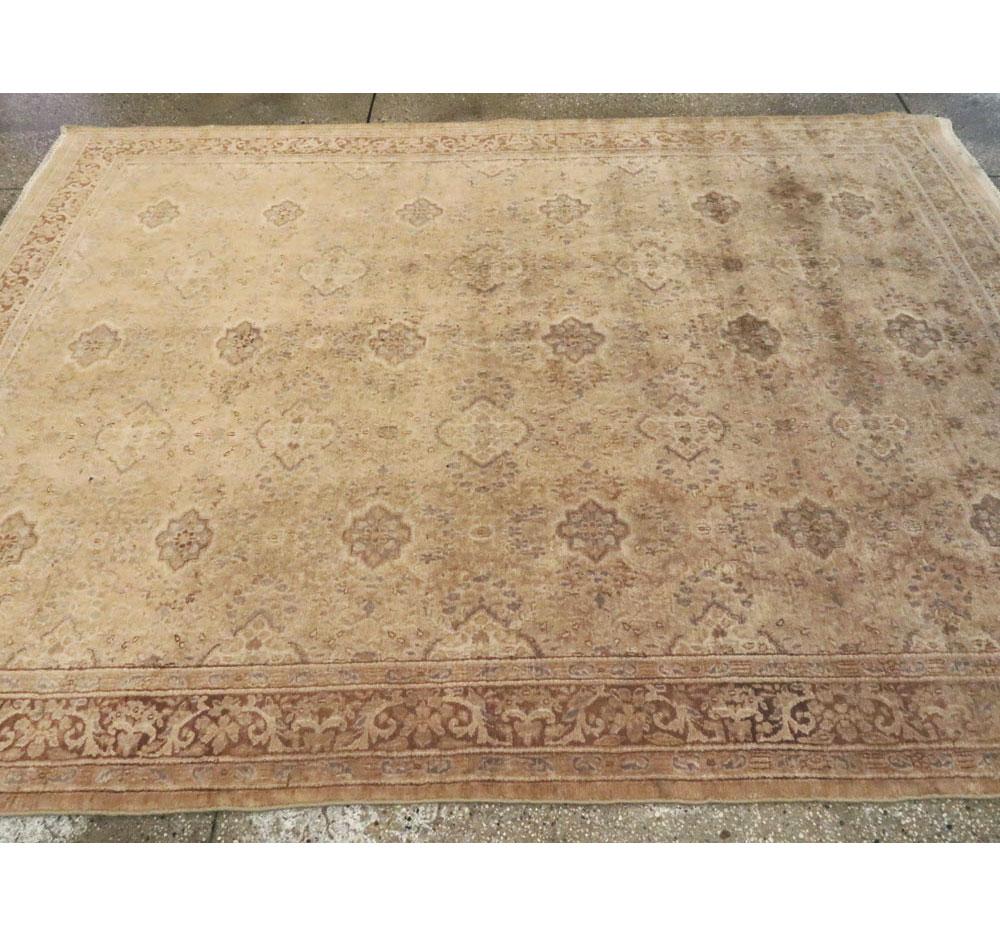 Mid-20th Century Handmade Indian Lahore Accent Rug For Sale 1